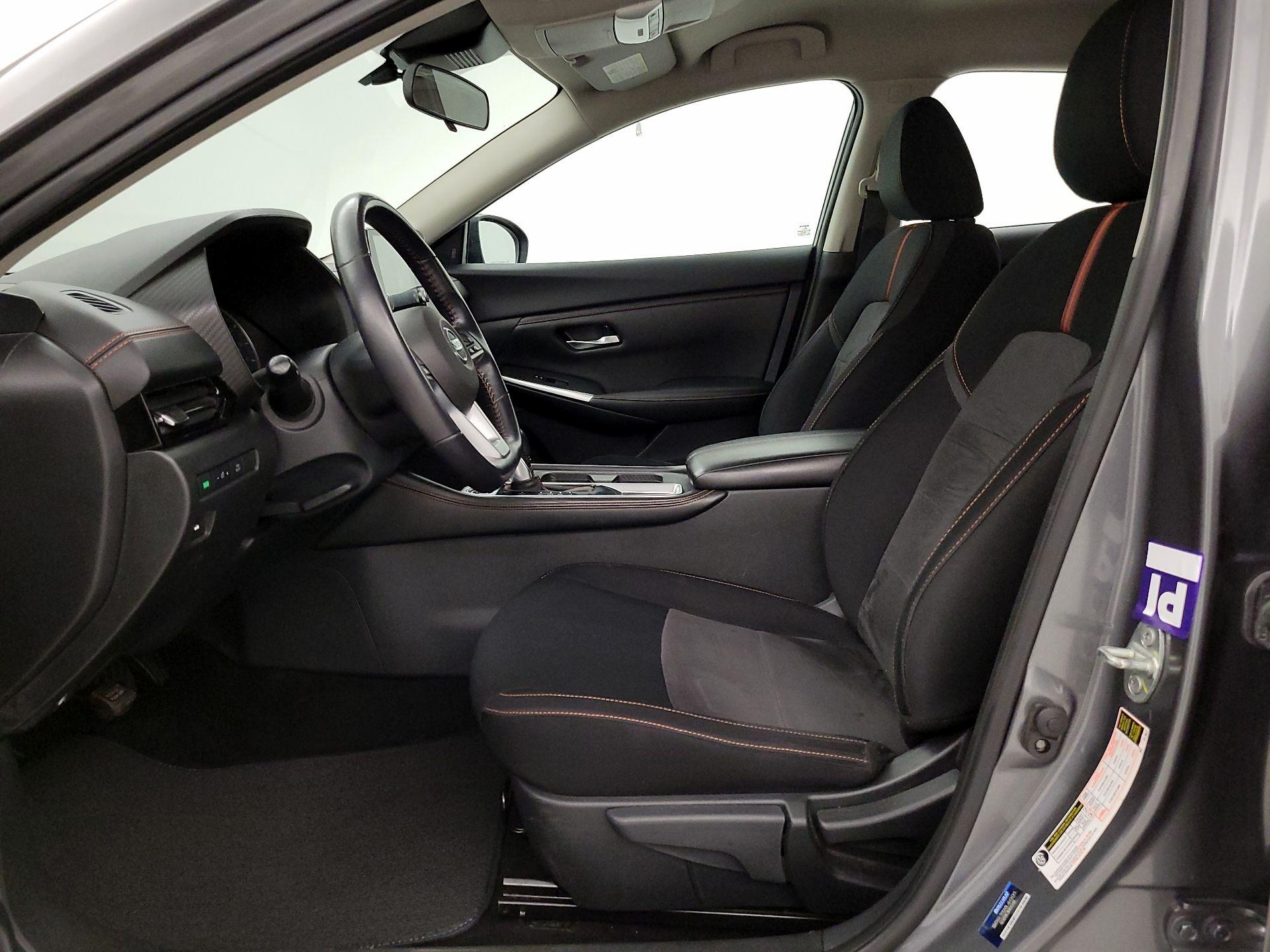 Thumbnail: 2021 Nissan Sentra - 11