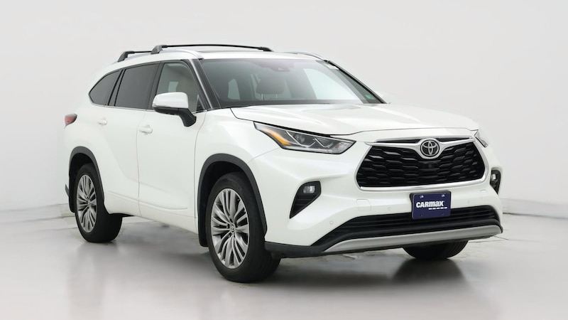 2021 Toyota Highlander Platinum Hero Image