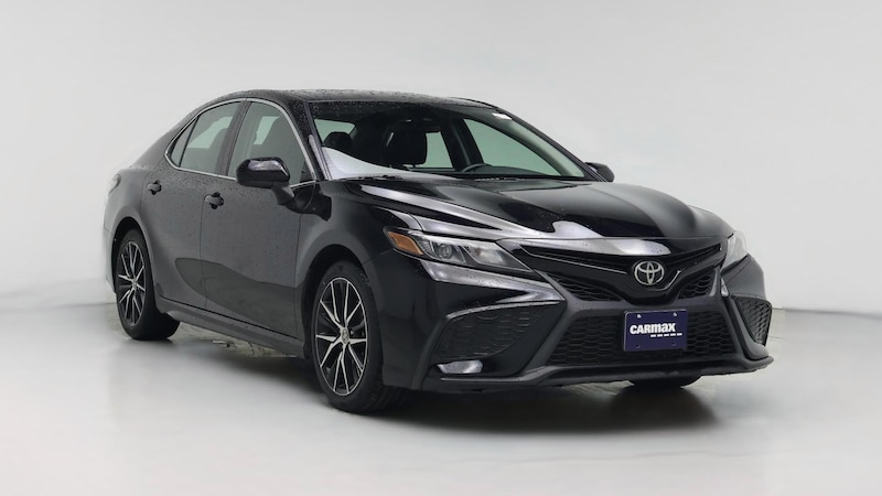 2021 Toyota Camry SE Hero Image