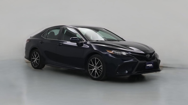 2021 Toyota Camry SE Hero Image