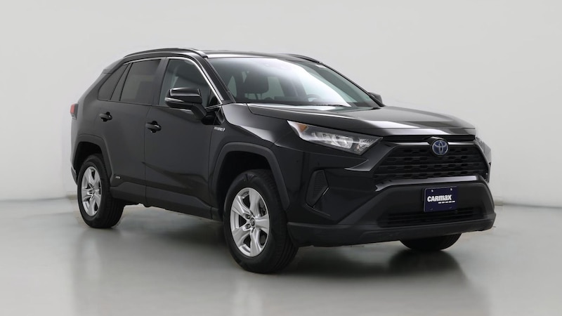 2020 Toyota RAV4 LE Hero Image