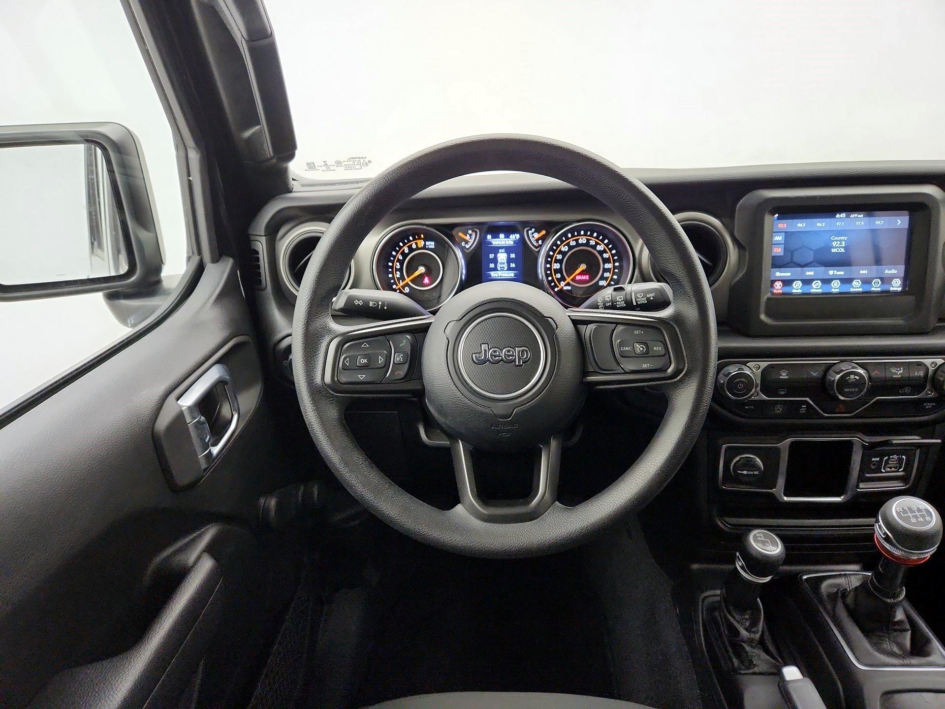 Thumbnail: 2022 Jeep Wrangler - 10