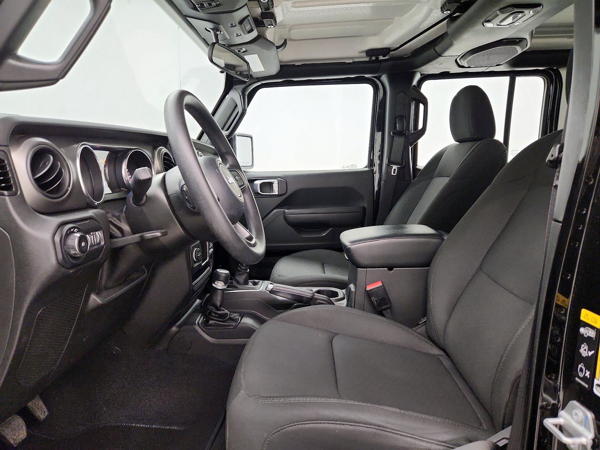 Thumbnail: 2022 Jeep Wrangler - 11