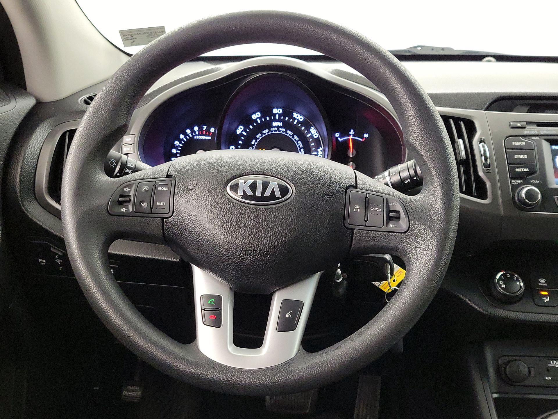Thumbnail: 2013 Kia Sportage - 10