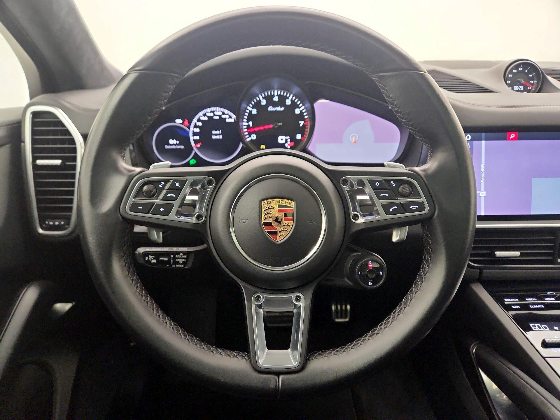 Thumbnail: 2020 Porsche Cayenne - 10