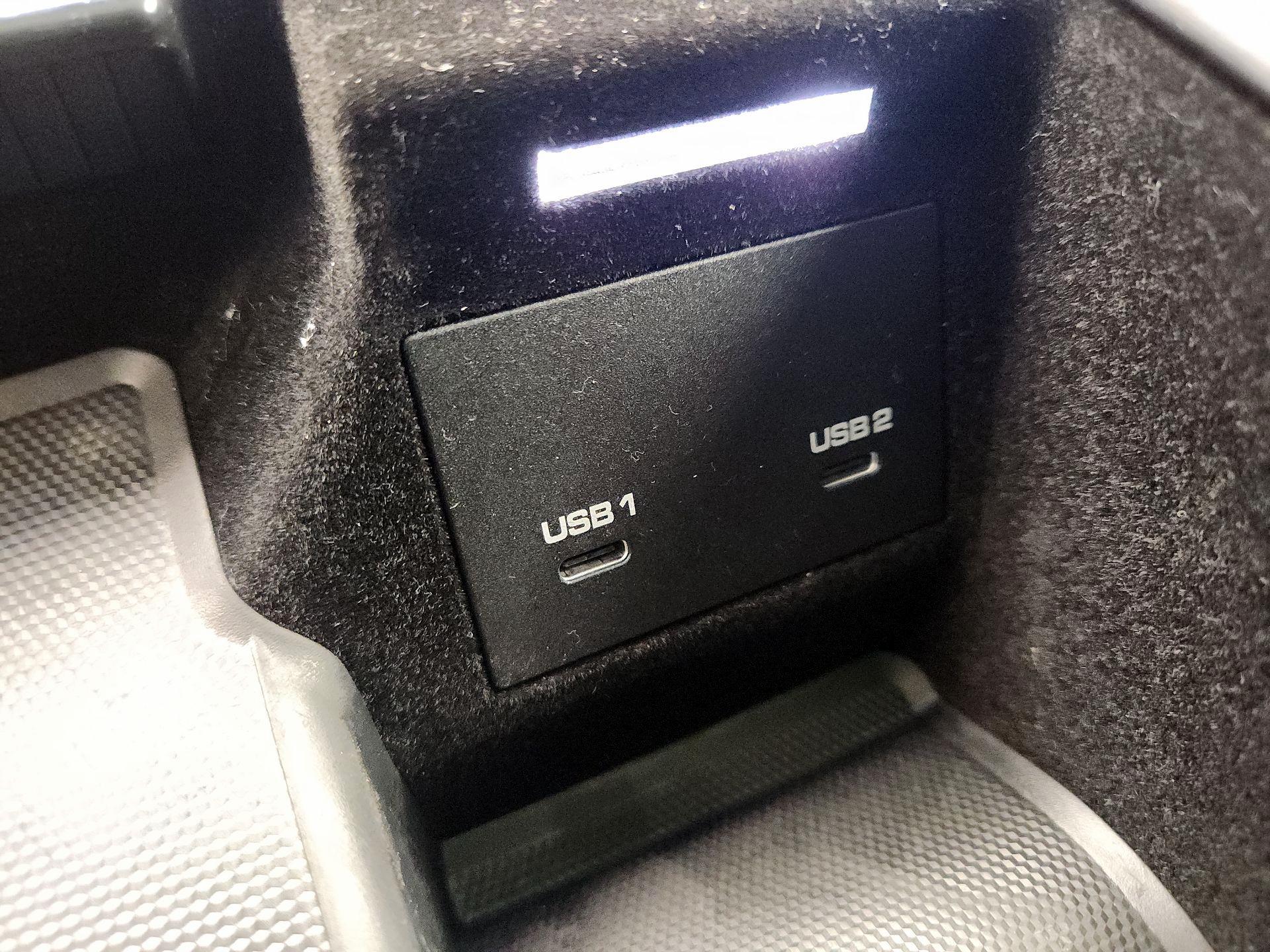 Thumbnail: 2020 Porsche Cayenne - 19