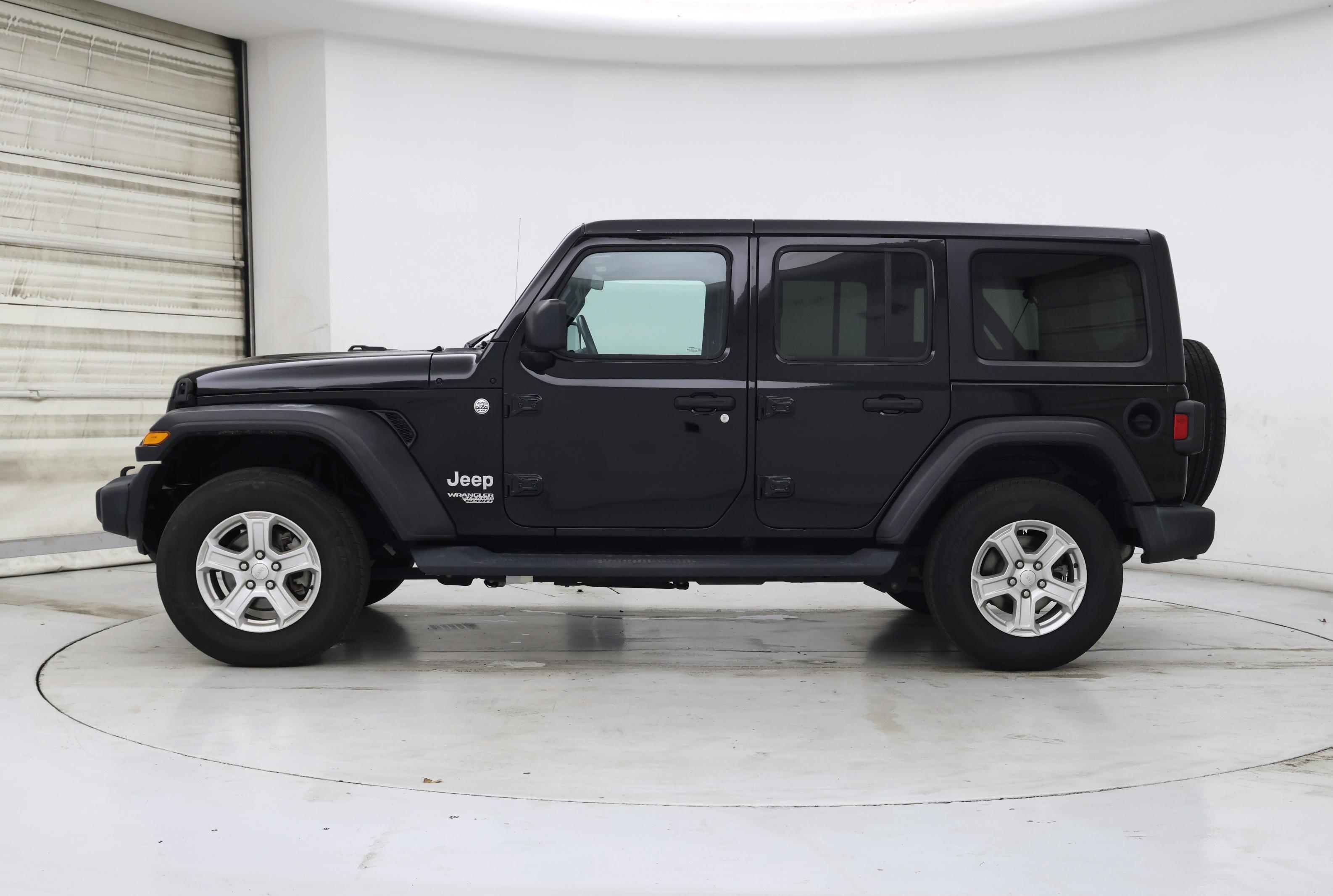 Thumbnail: 2020 Jeep Wrangler - 3