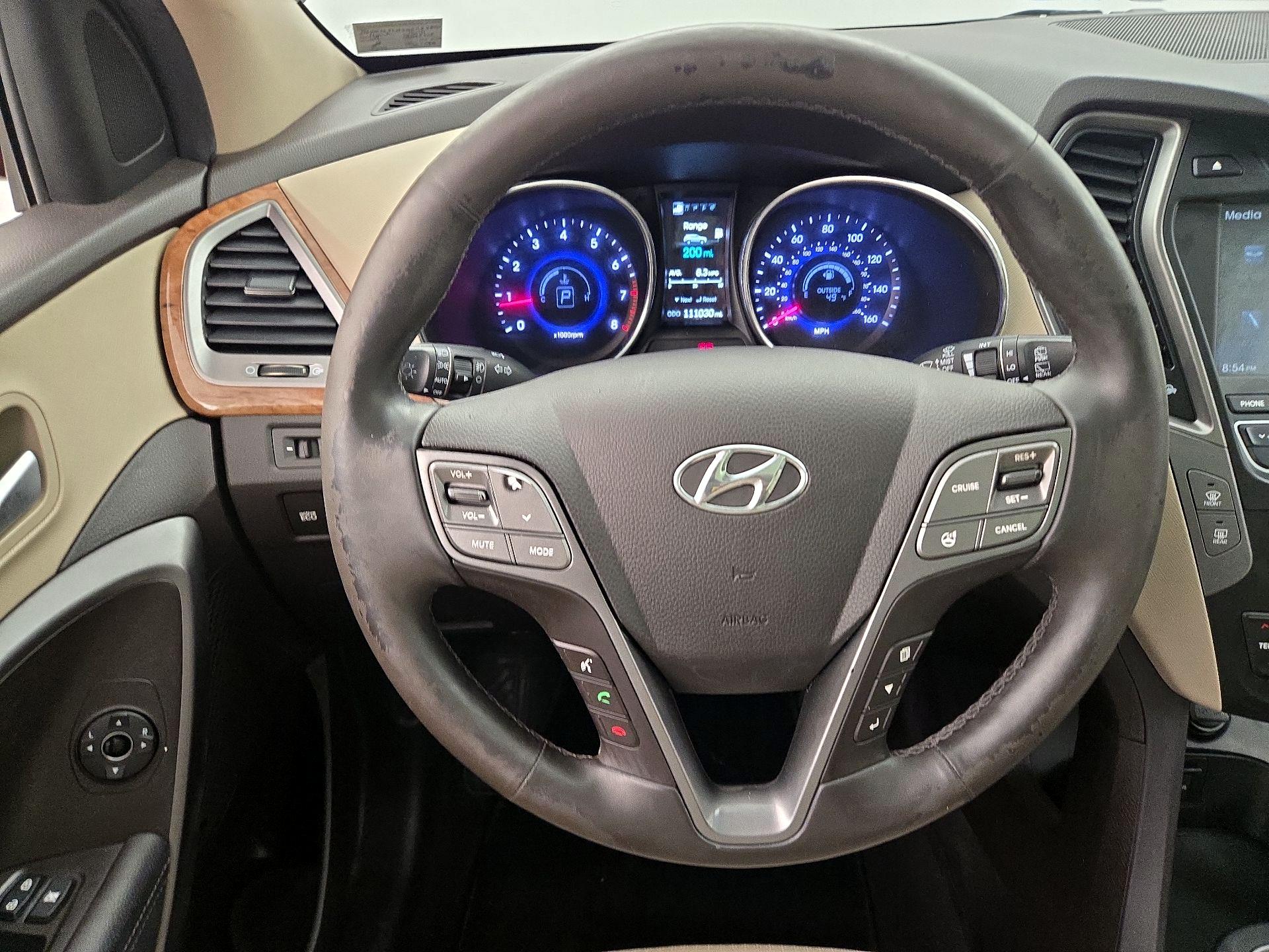 Thumbnail: 2013 Hyundai Santa Fe - 10
