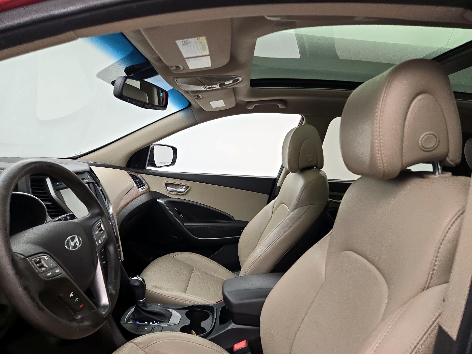 Thumbnail: 2013 Hyundai Santa Fe - 20