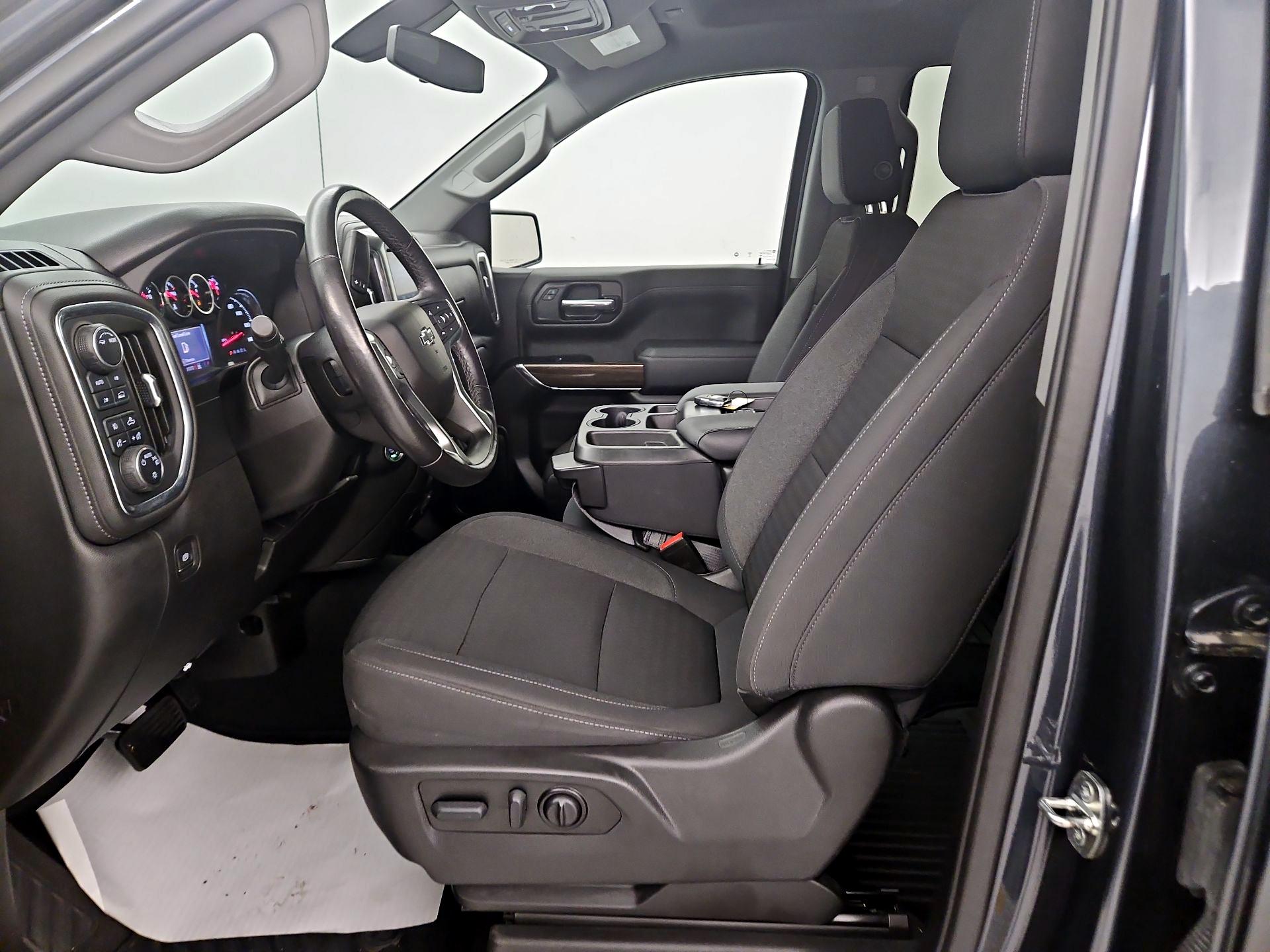 Thumbnail: 2021 Chevrolet Silverado 1500 - 11