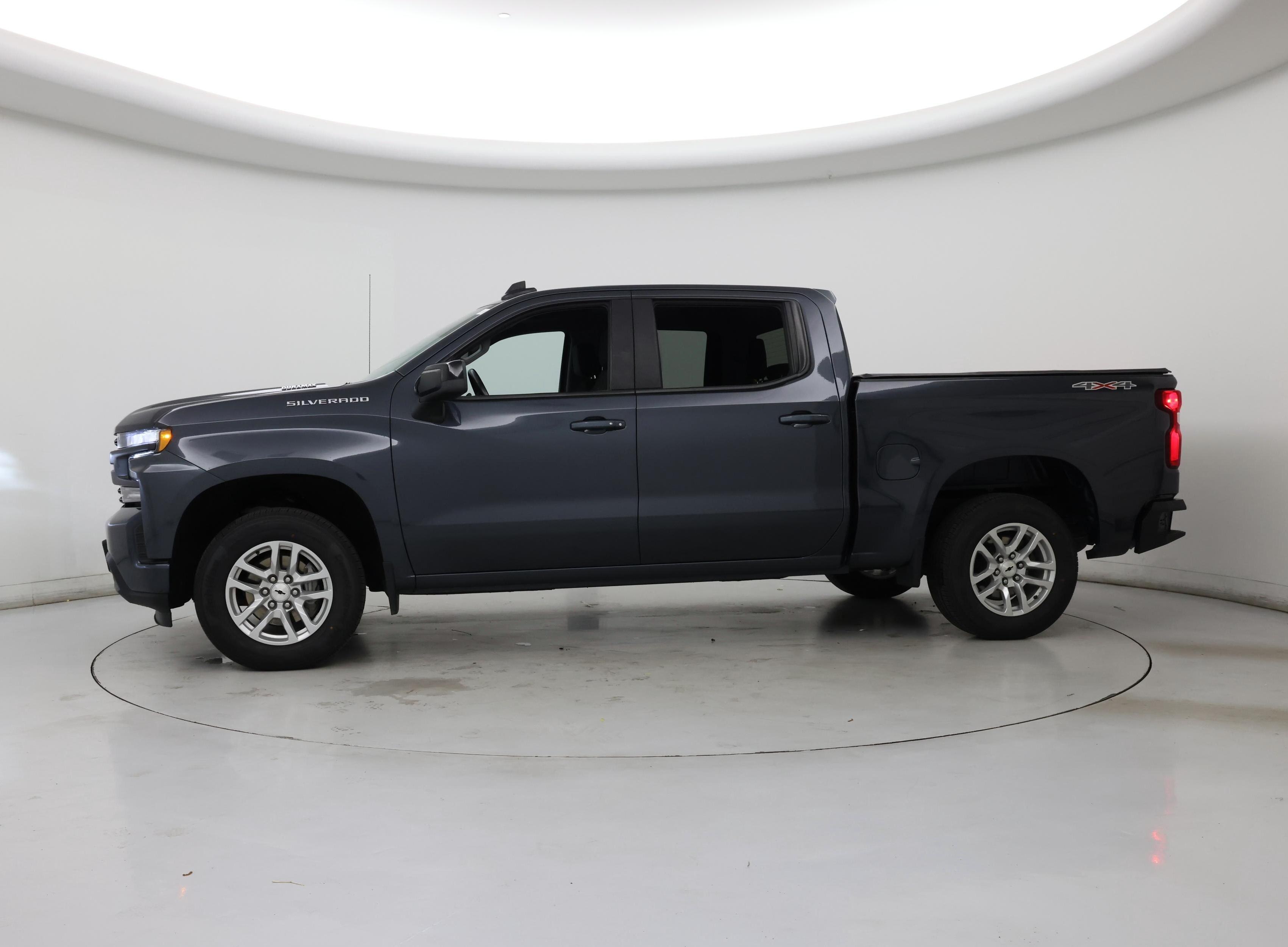 Thumbnail: 2021 Chevrolet Silverado 1500 - 3