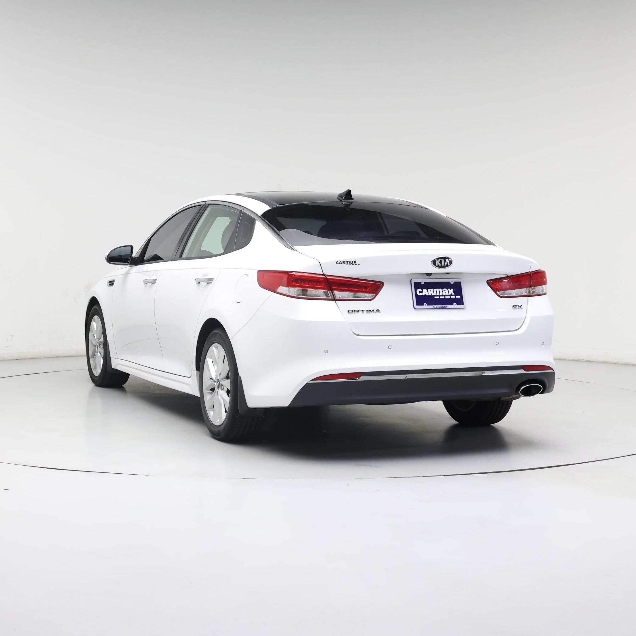 Thumbnail: 2016 Kia Optima - 2