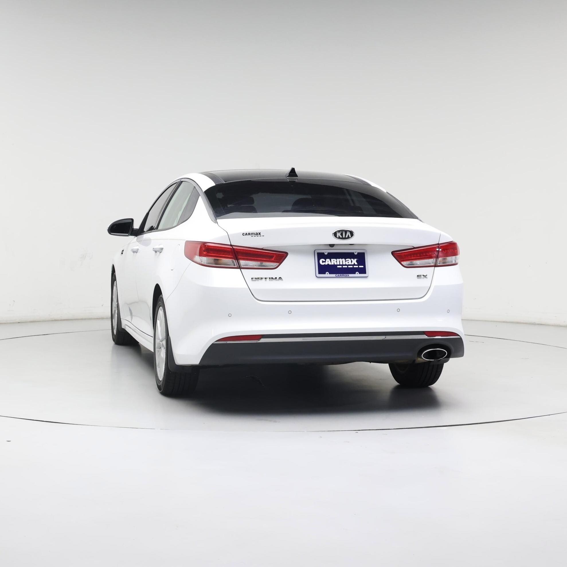 Thumbnail: 2016 Kia Optima - 6