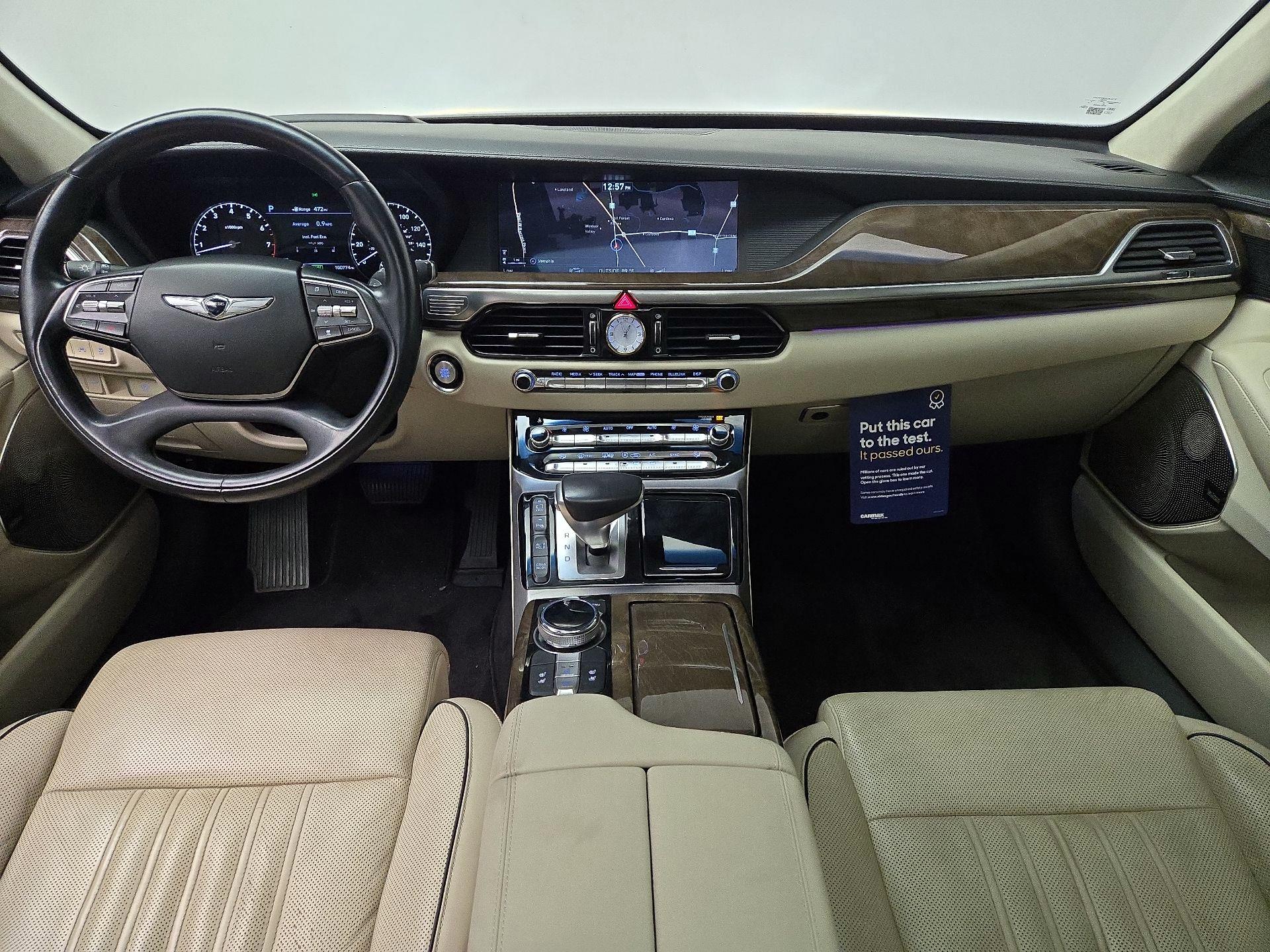 Thumbnail: 2017 Genesis G90 - 9