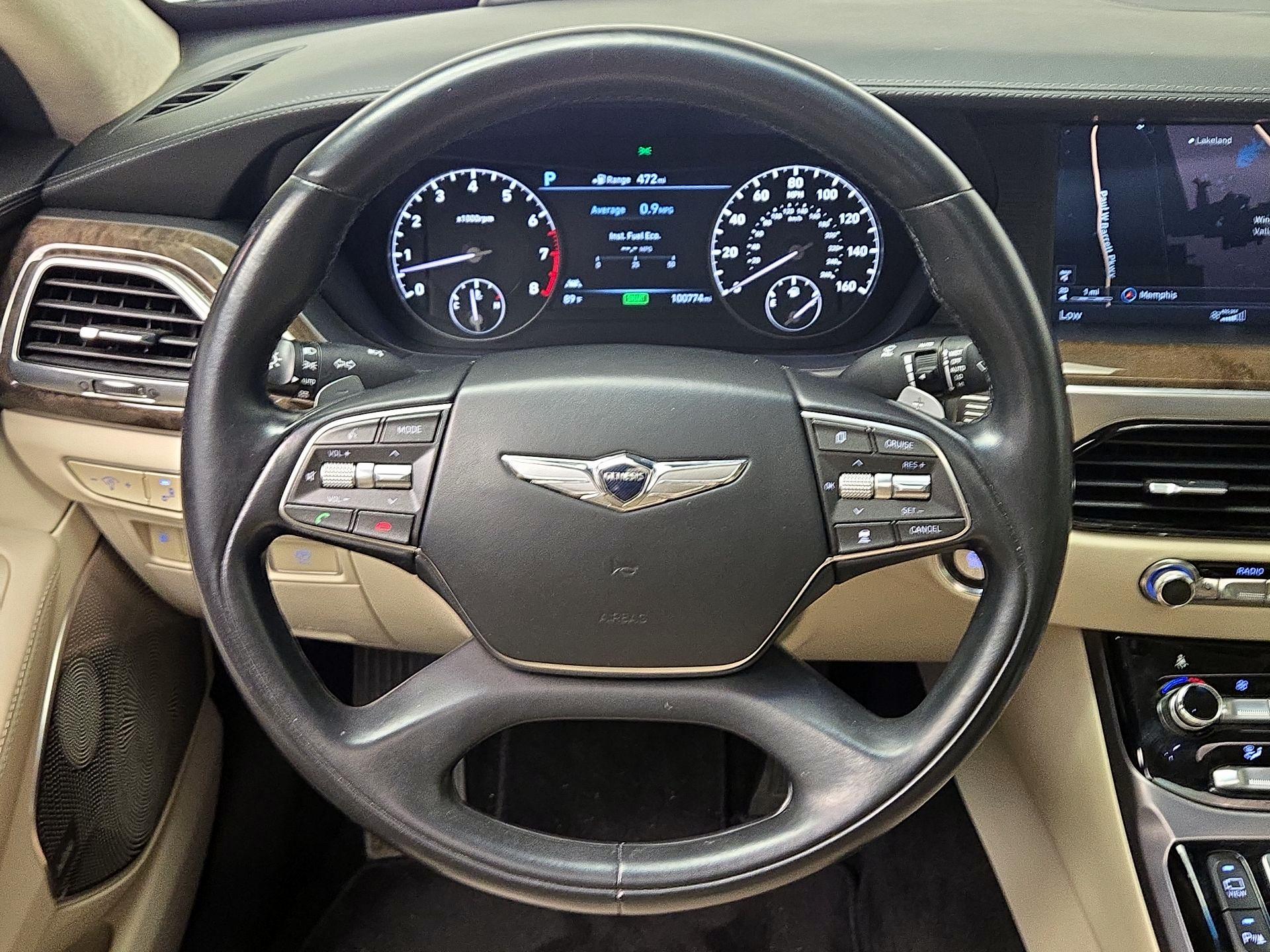 Thumbnail: 2017 Genesis G90 - 10