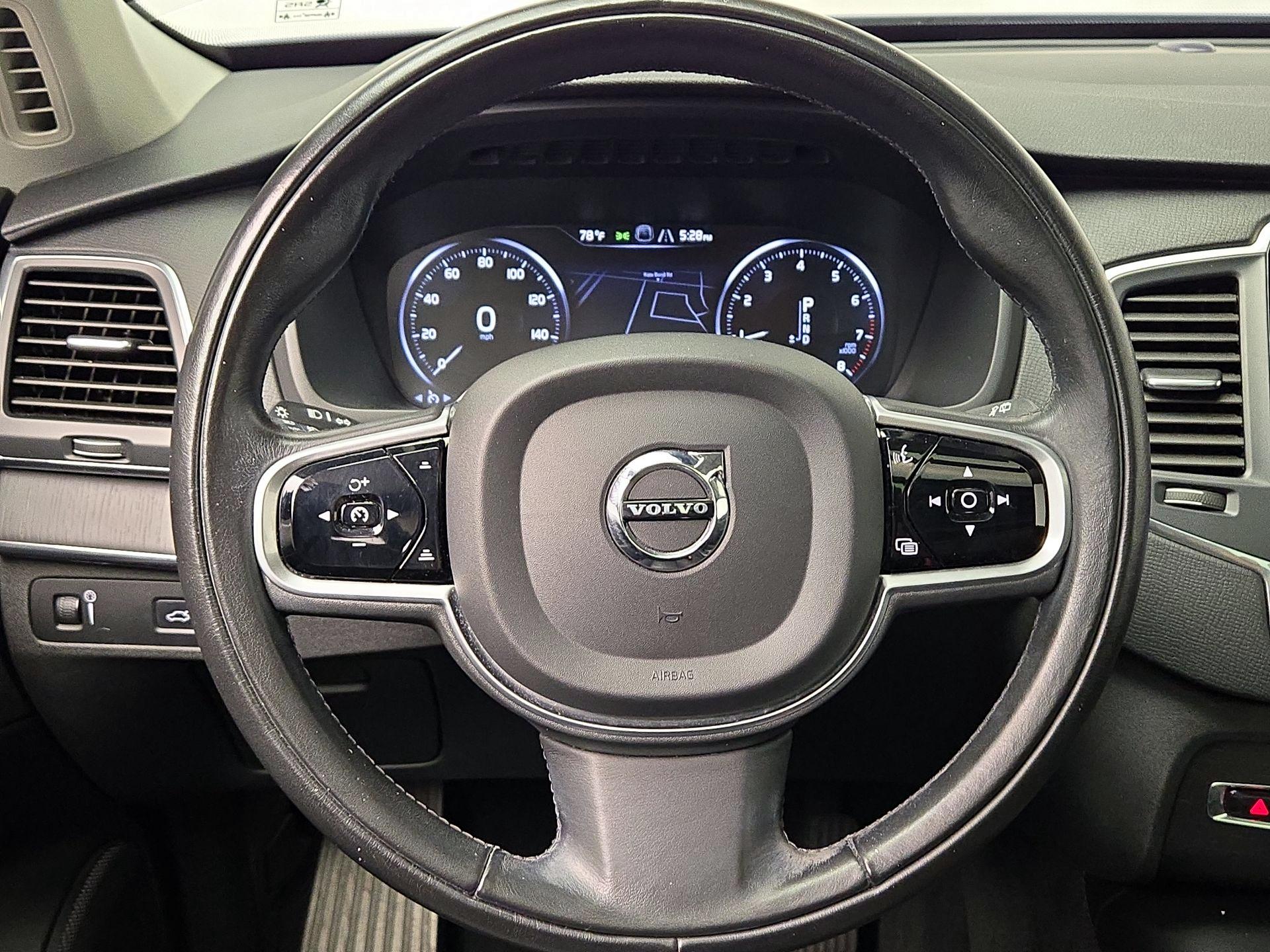 Thumbnail: 2020 Volvo XC90 - 10