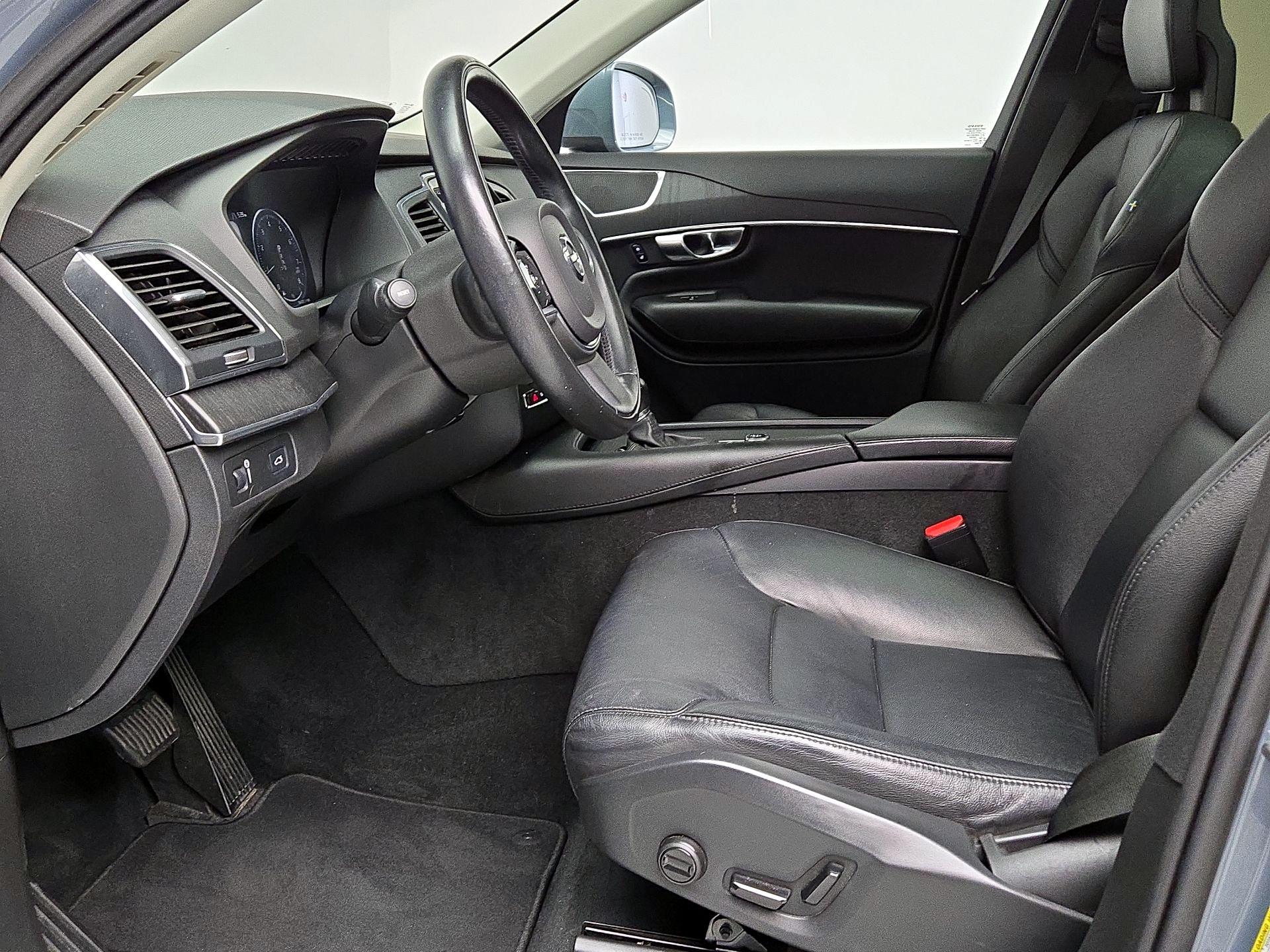 Thumbnail: 2020 Volvo XC90 - 11