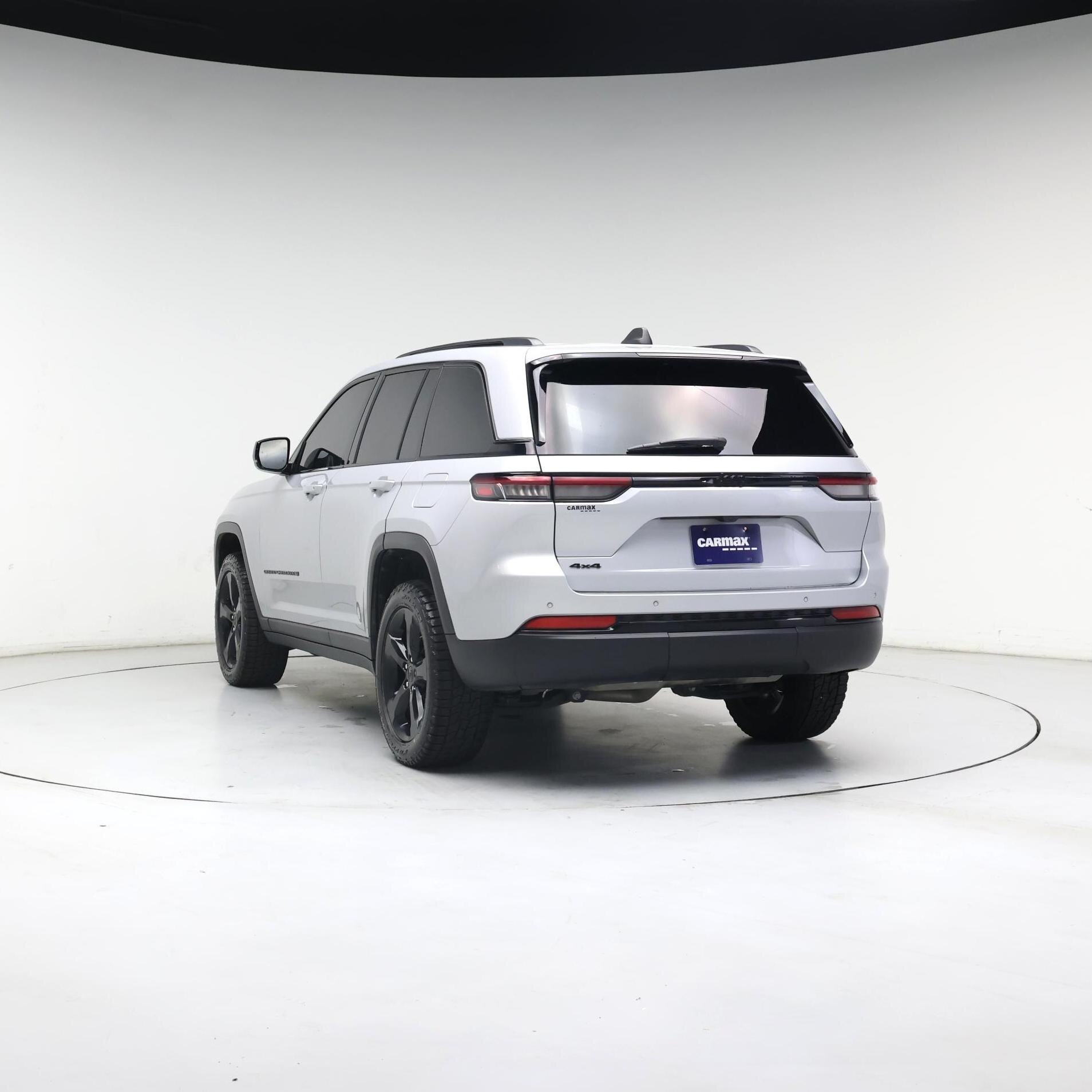 Thumbnail: 2023 Jeep Grand Cherokee - 2