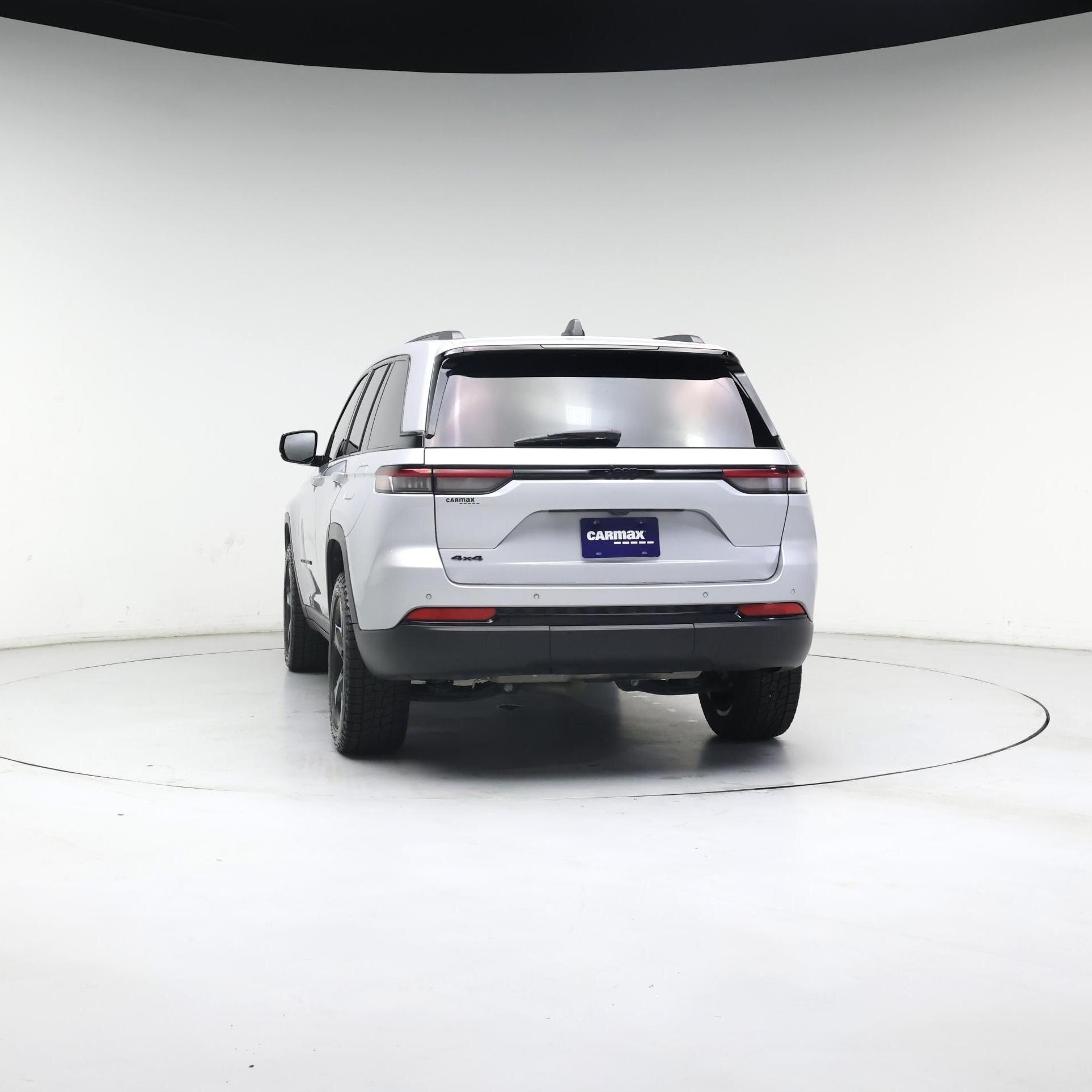 Thumbnail: 2023 Jeep Grand Cherokee - 6