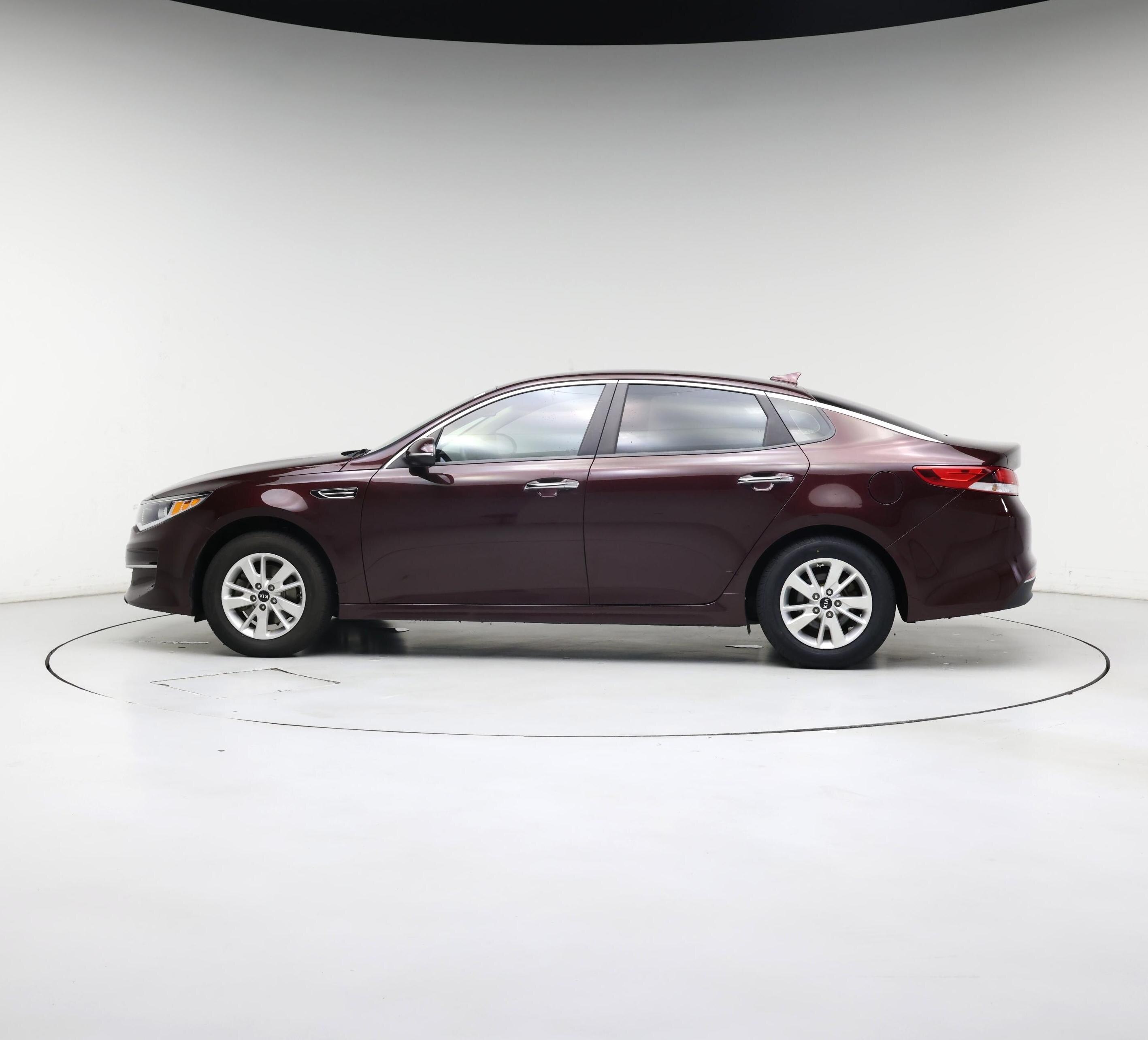 Thumbnail: 2016 Kia Optima - 3