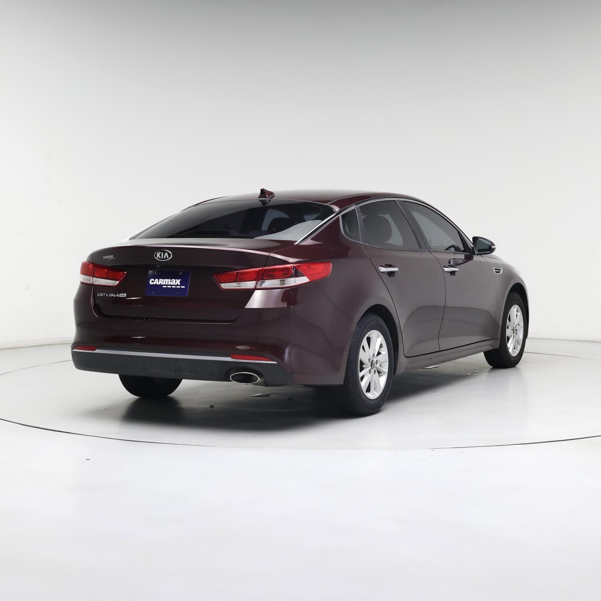 Thumbnail: 2016 Kia Optima - 8