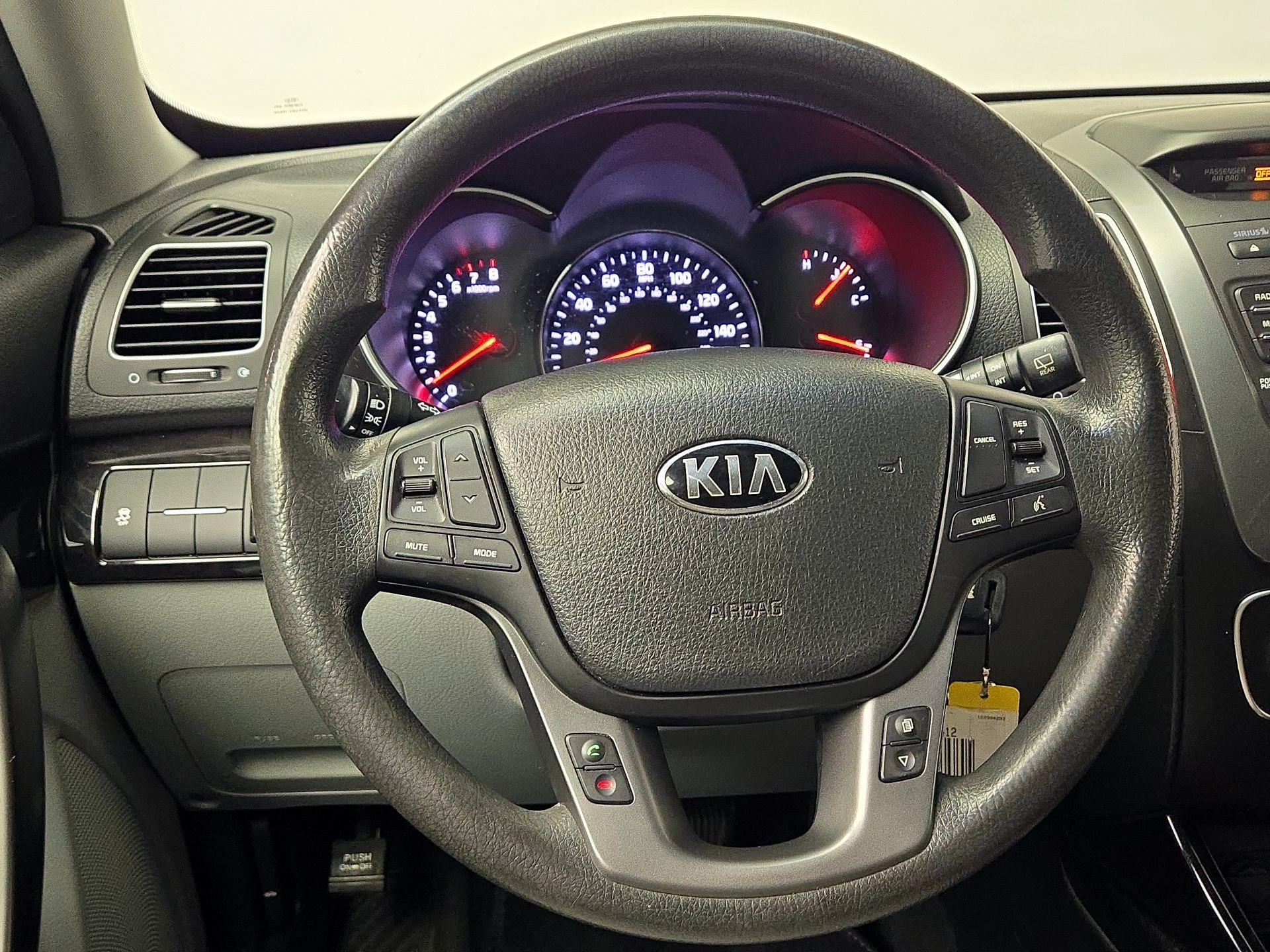 Thumbnail: 2014 Kia Sorento - 10