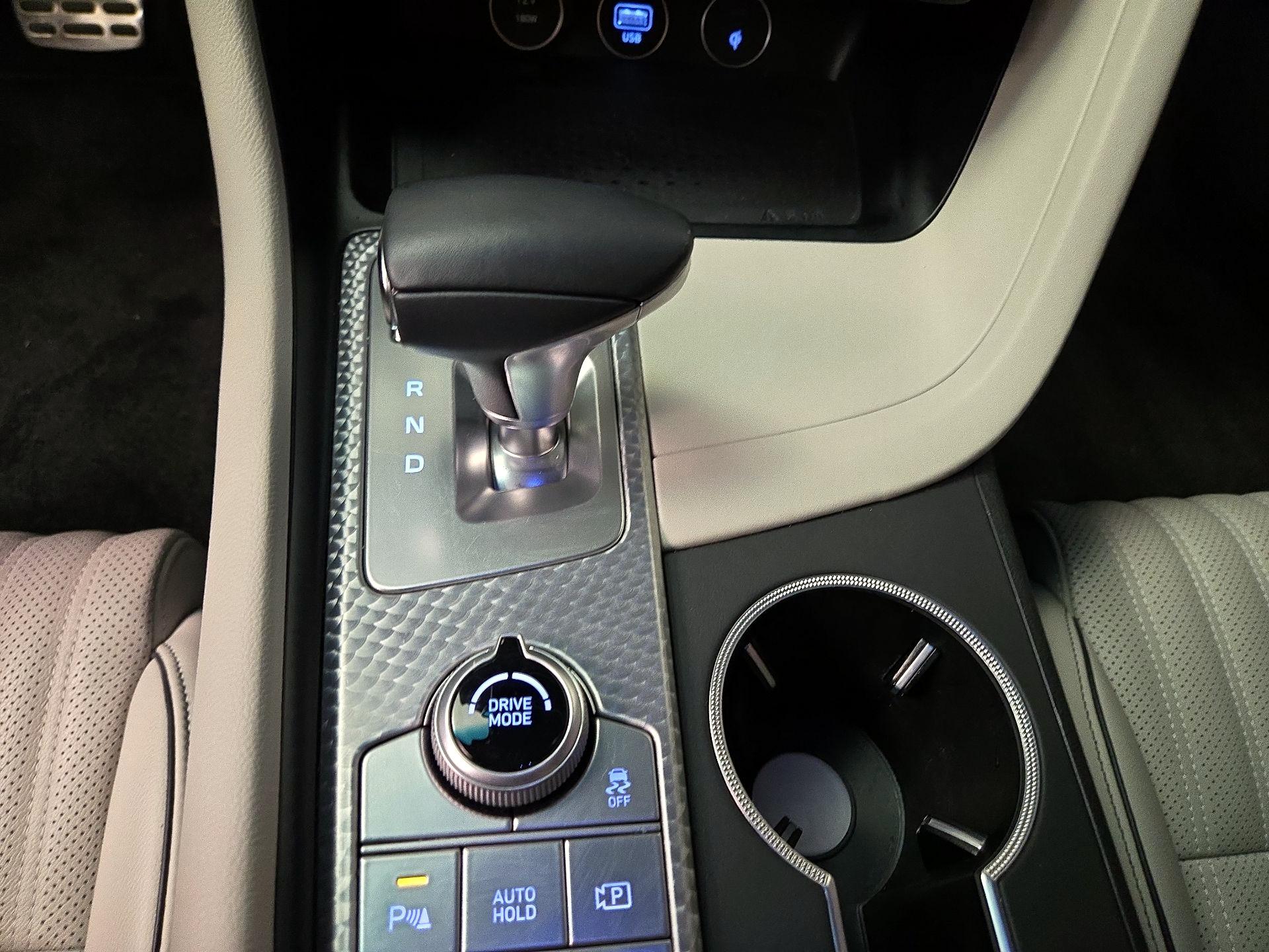 Thumbnail: 2023 Genesis G70 - 18
