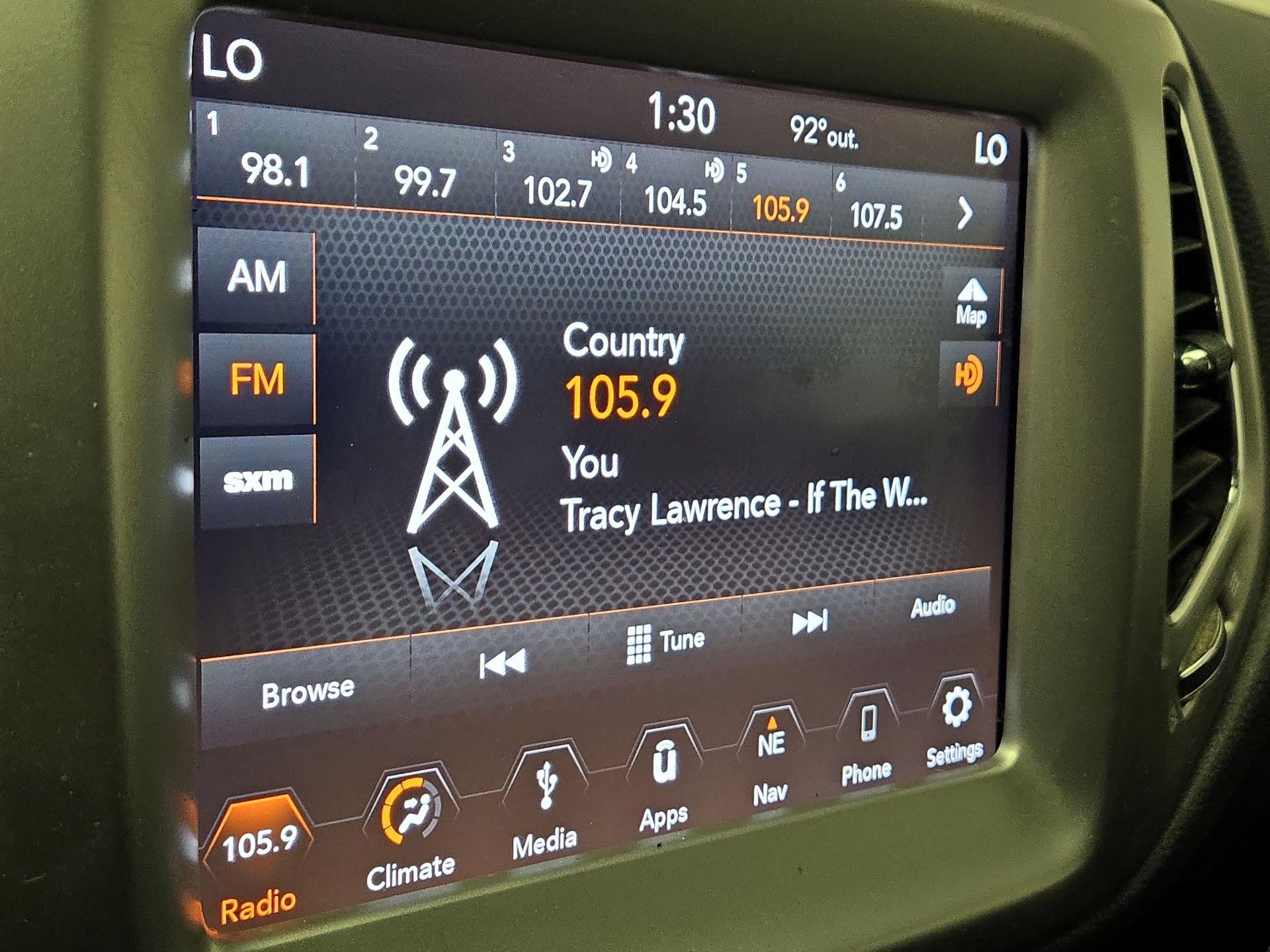 Thumbnail: 2019 Jeep Compass - 16