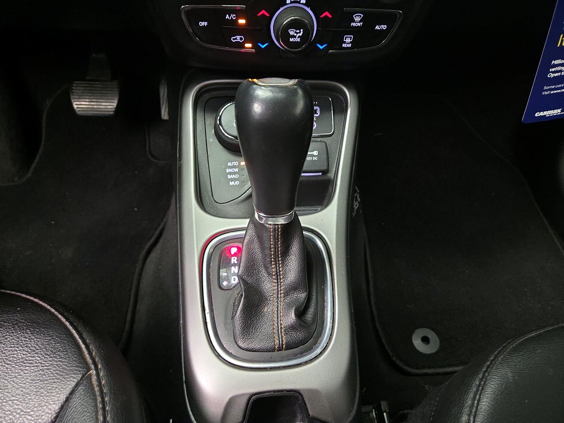 Thumbnail: 2019 Jeep Compass - 18