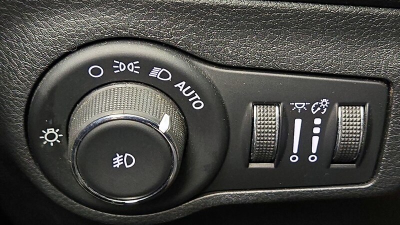 2018 Jeep Compass Limited 13