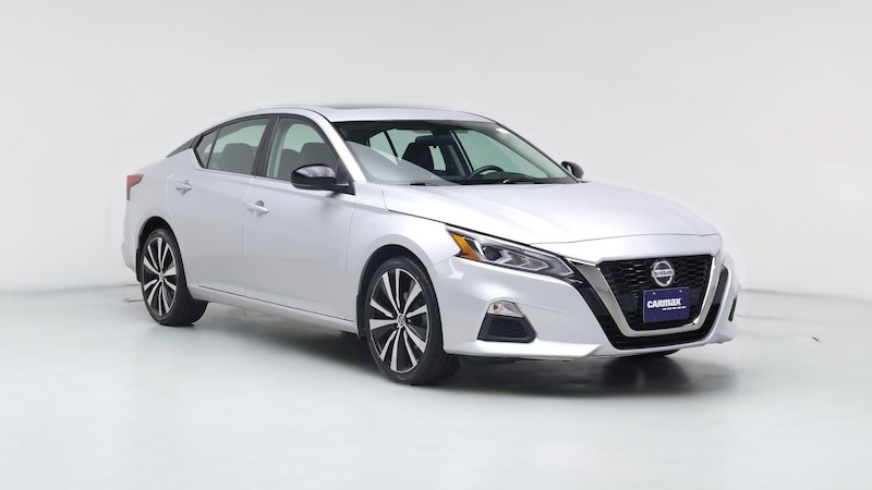 2019 Nissan Altima SR Hero Image