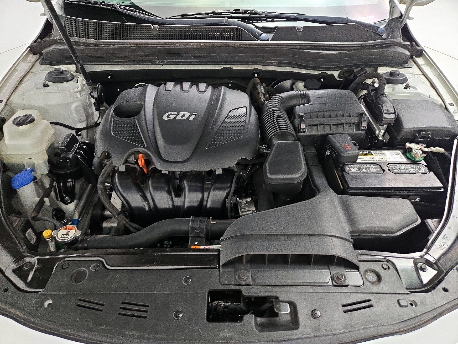 Thumbnail: 2013 Kia Optima - 20