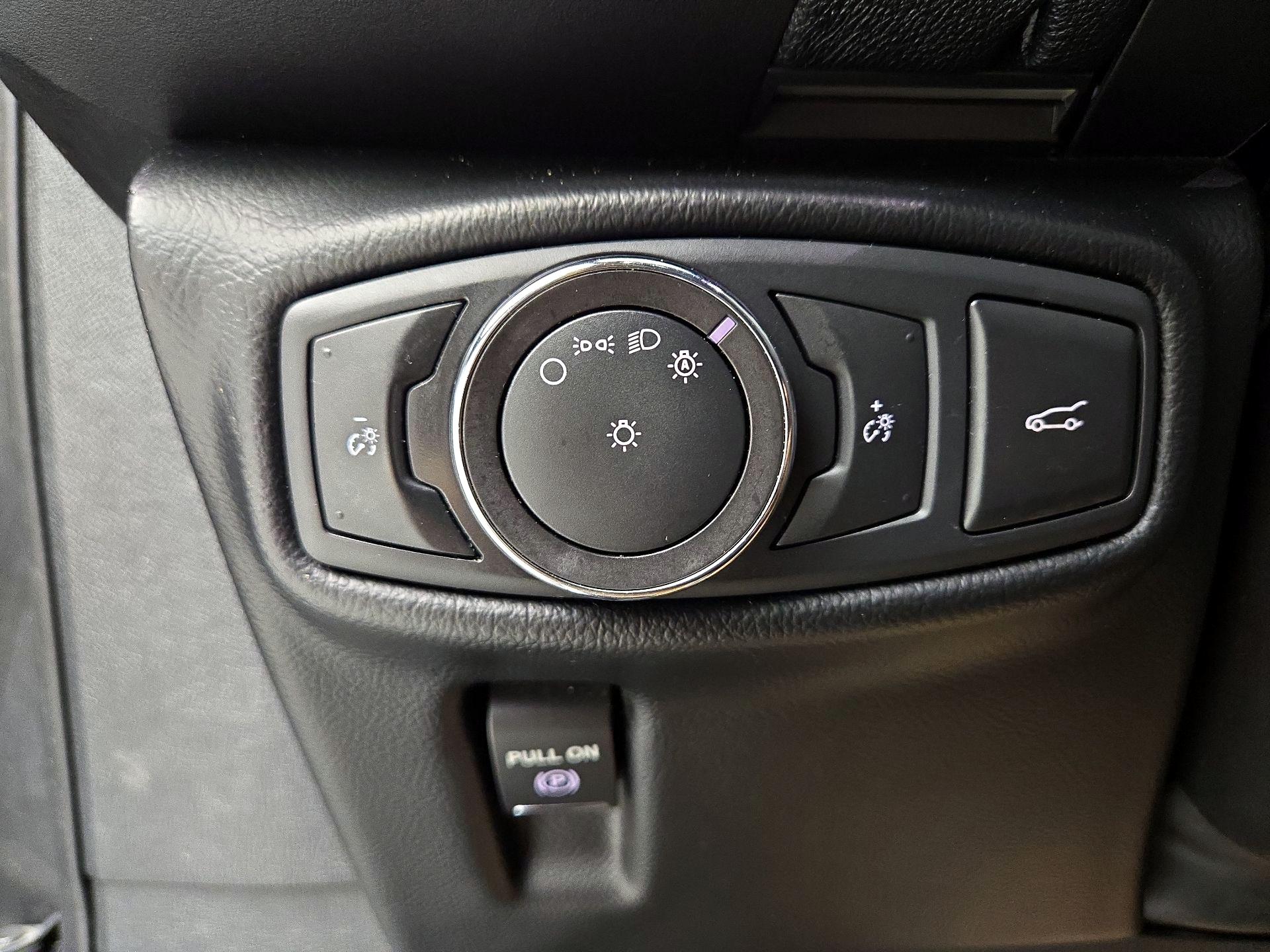 Thumbnail: 2018 Lincoln MKX - 13