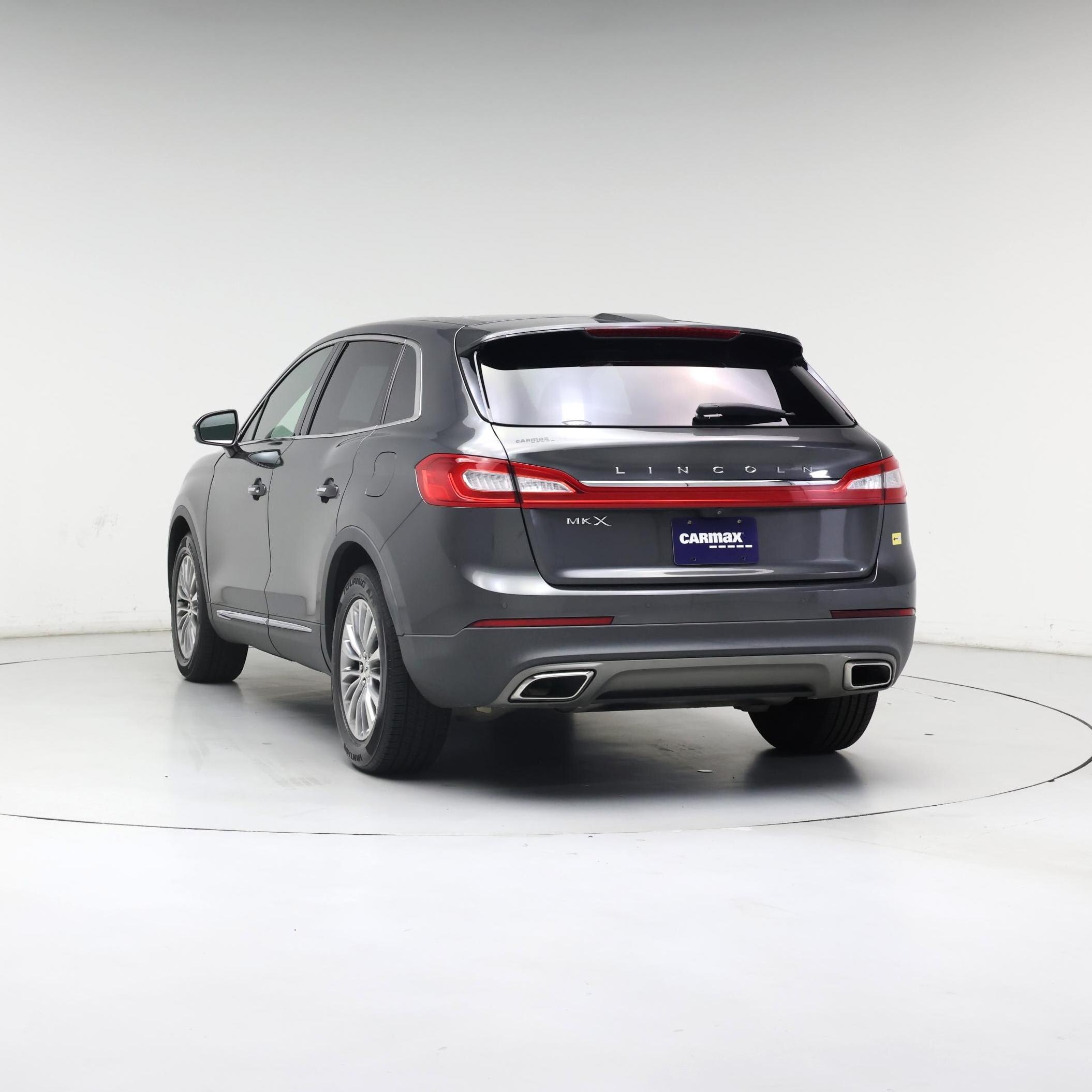 Thumbnail: 2018 Lincoln MKX - 2