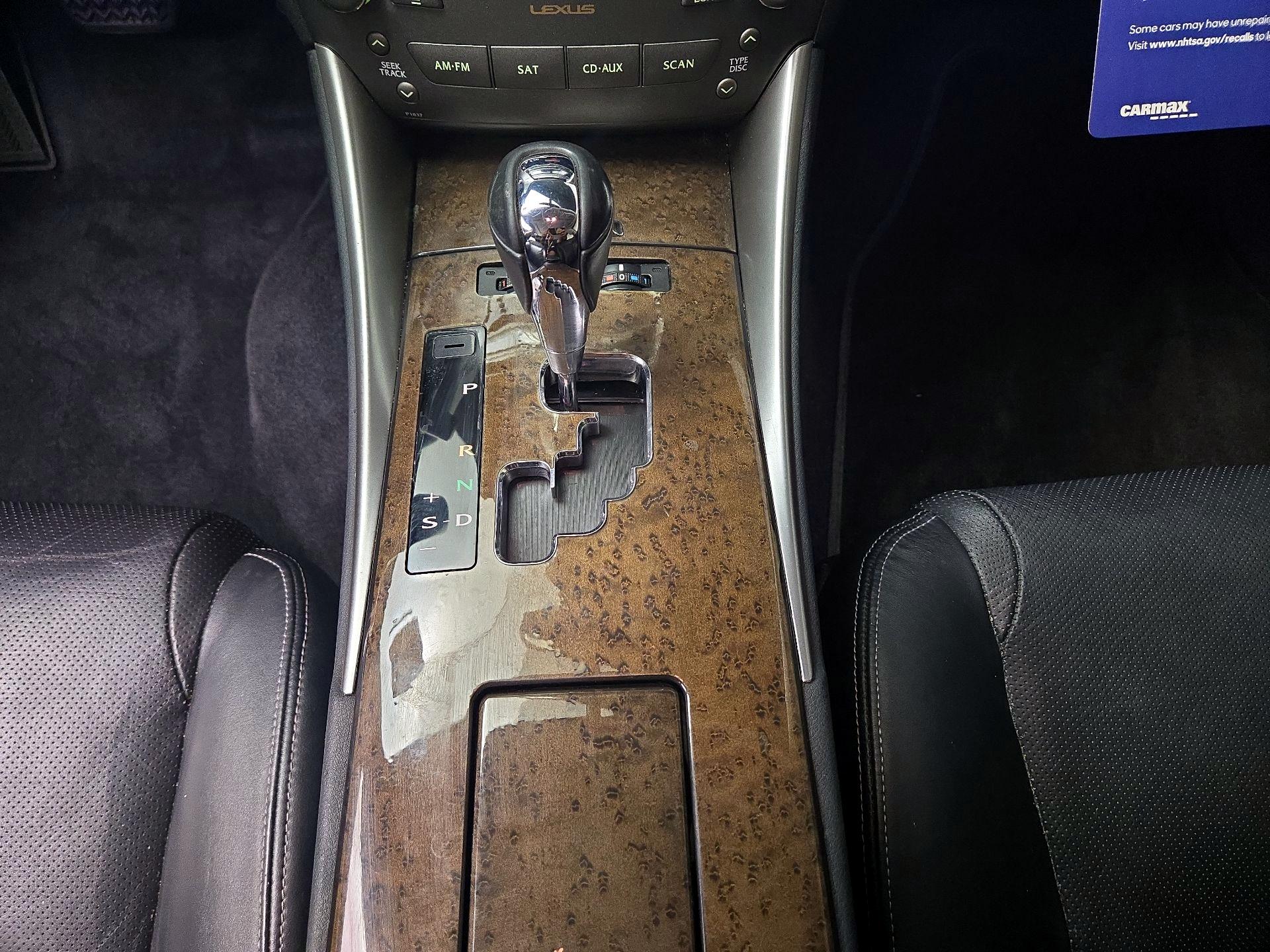 Thumbnail: 2013 Lexus IS - 16