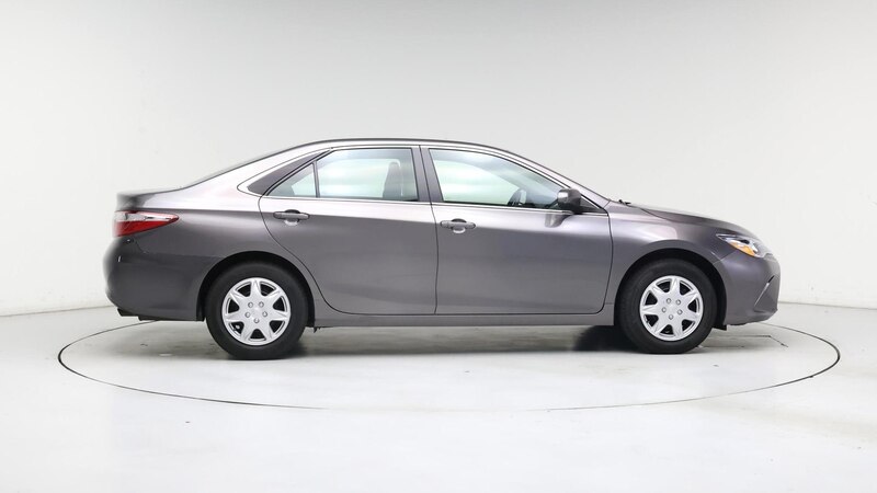 2017 Toyota Camry LE 7