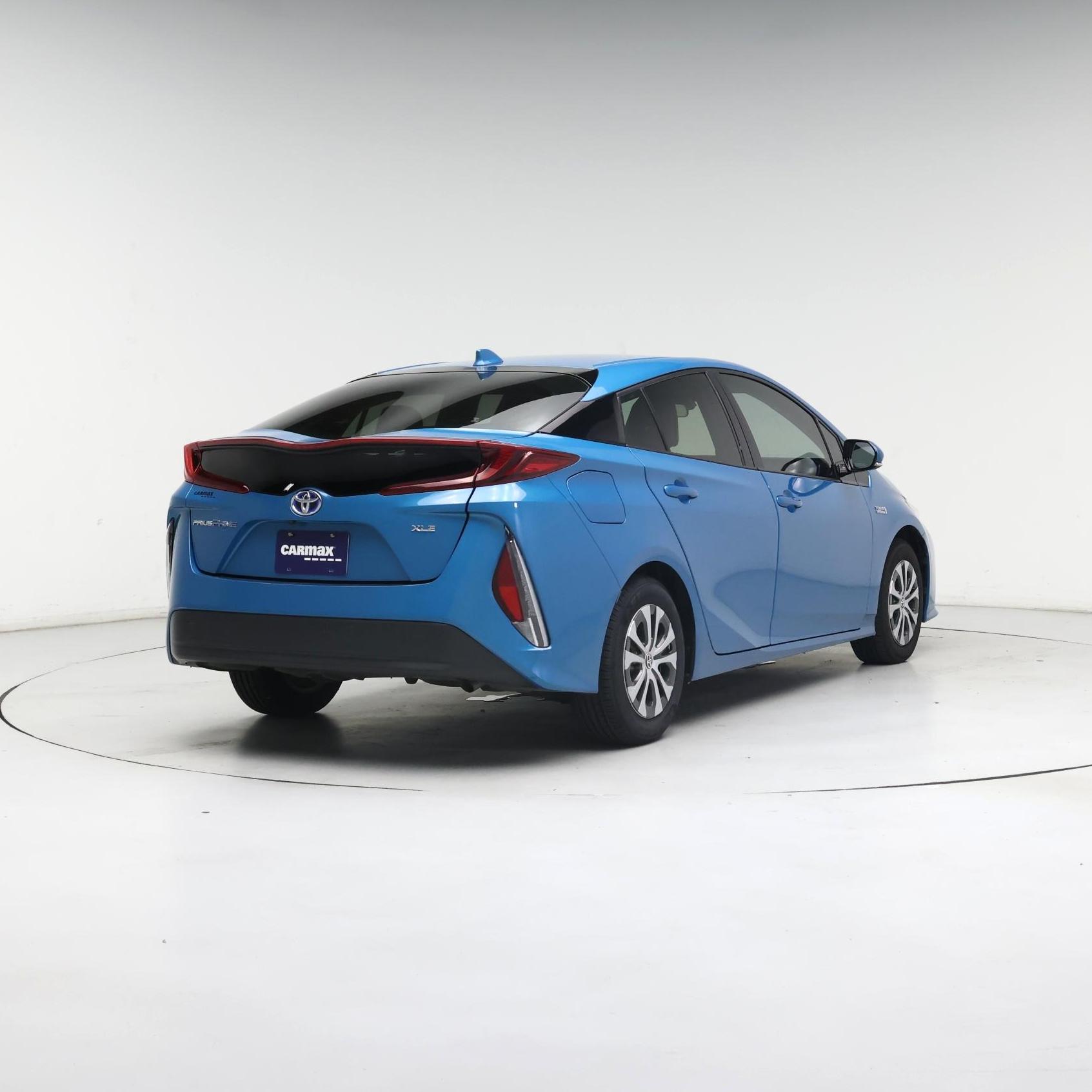 Thumbnail: 2020 Toyota Prius Prime - 8