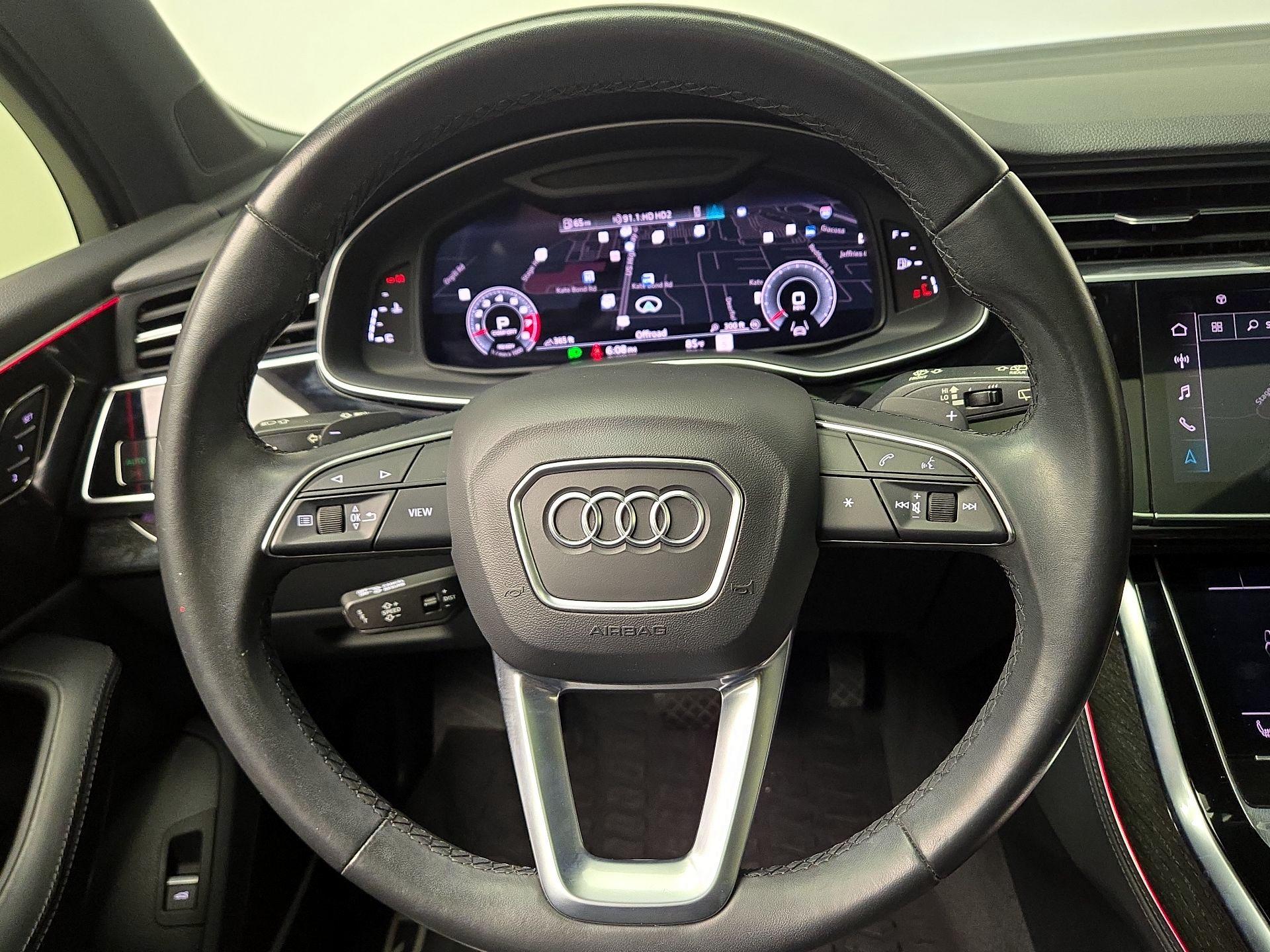 Thumbnail: 2021 Audi Q7 - 10