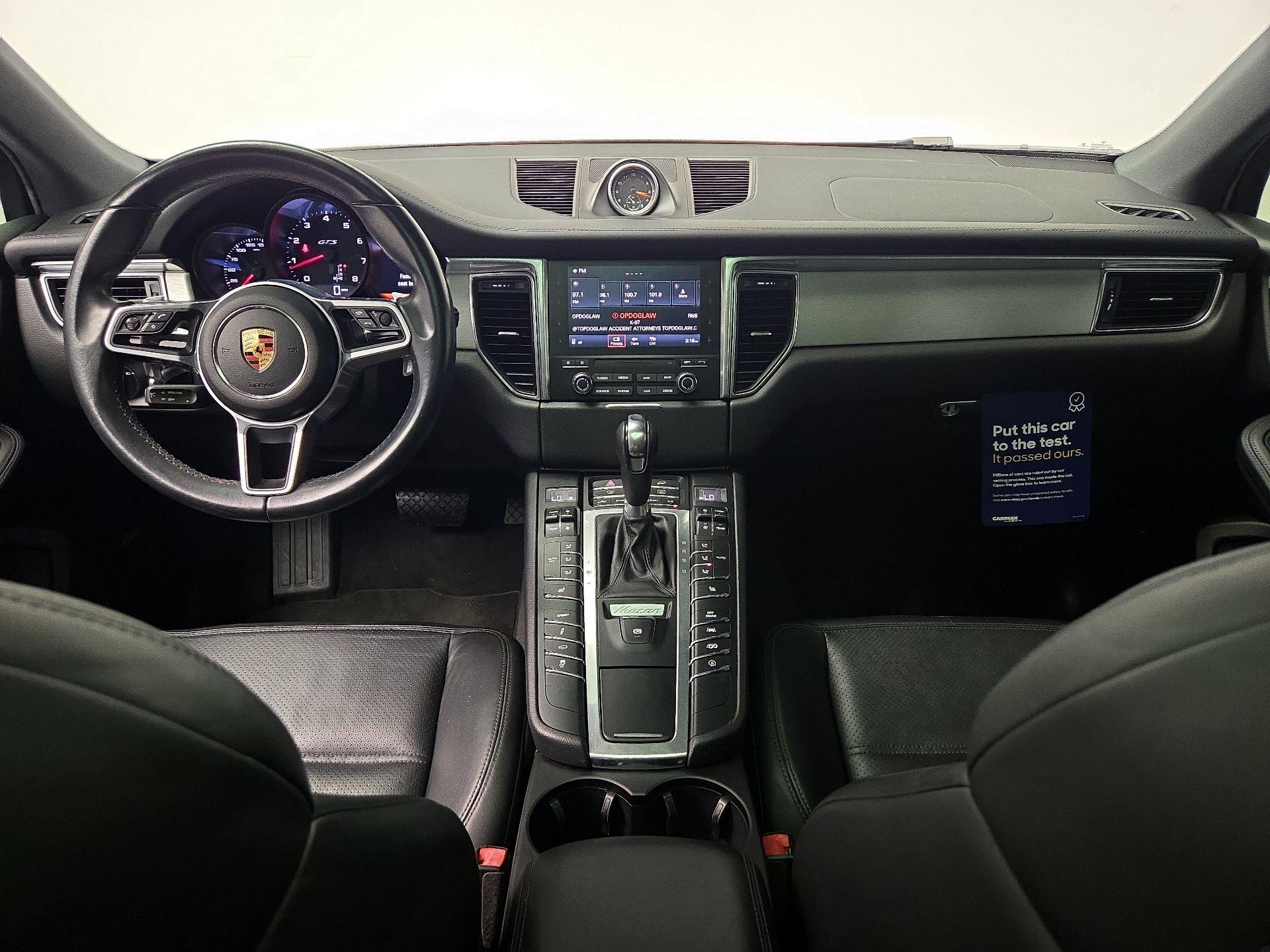 Thumbnail: 2017 Porsche Macan - 9