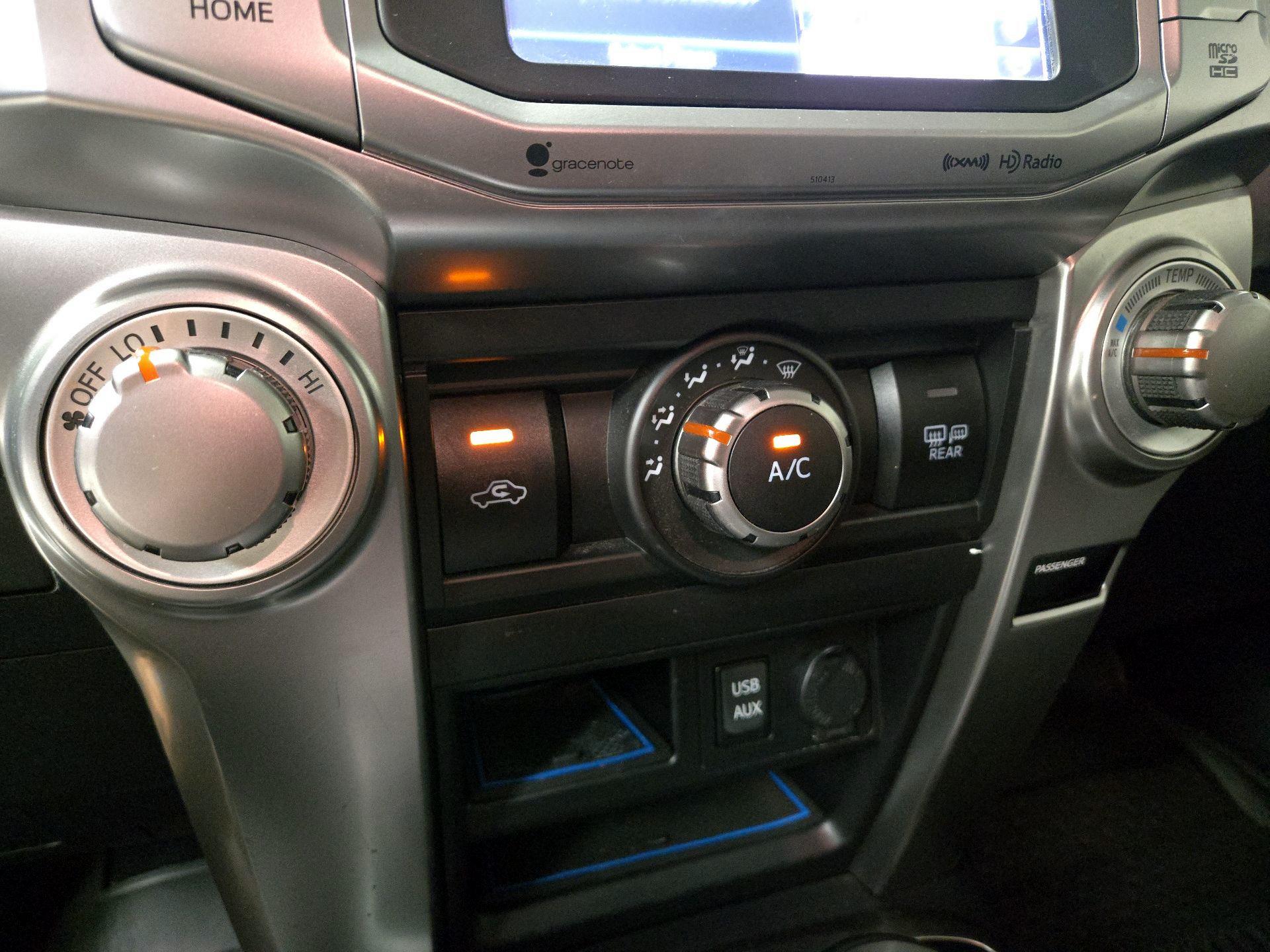 Thumbnail: 2019 Toyota 4Runner - 17
