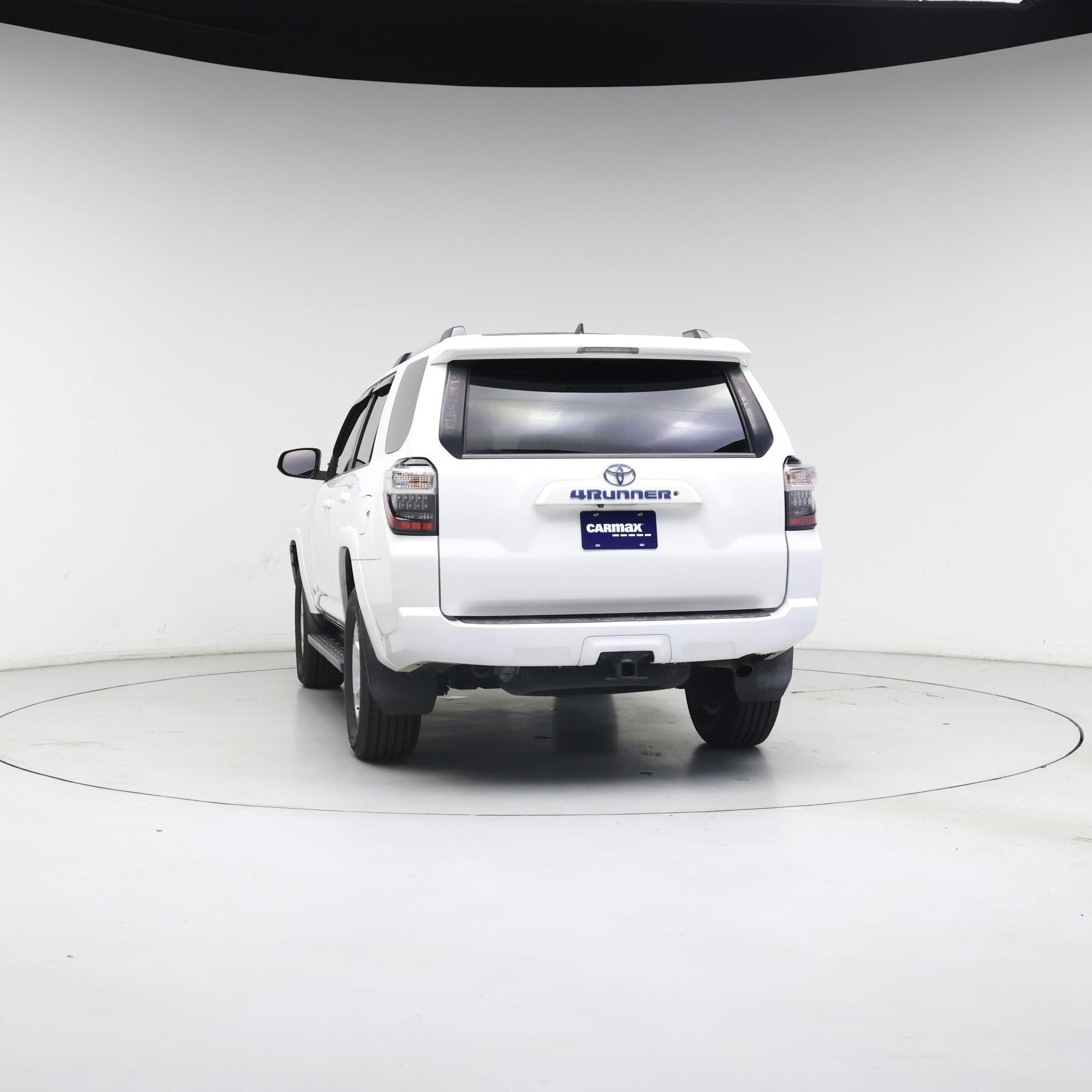 Thumbnail: 2019 Toyota 4Runner - 6
