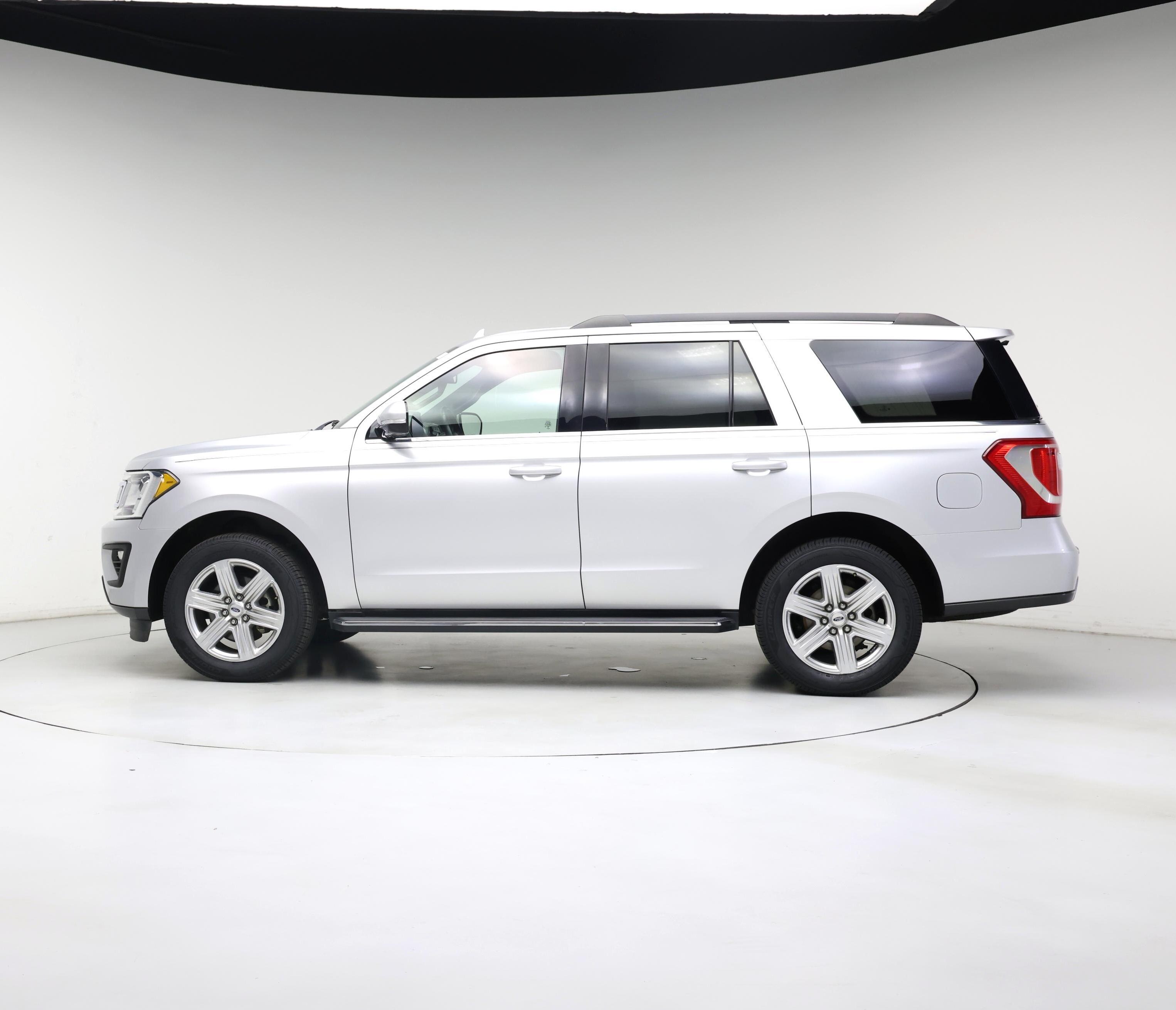 Thumbnail: 2018 Ford Expedition - 3