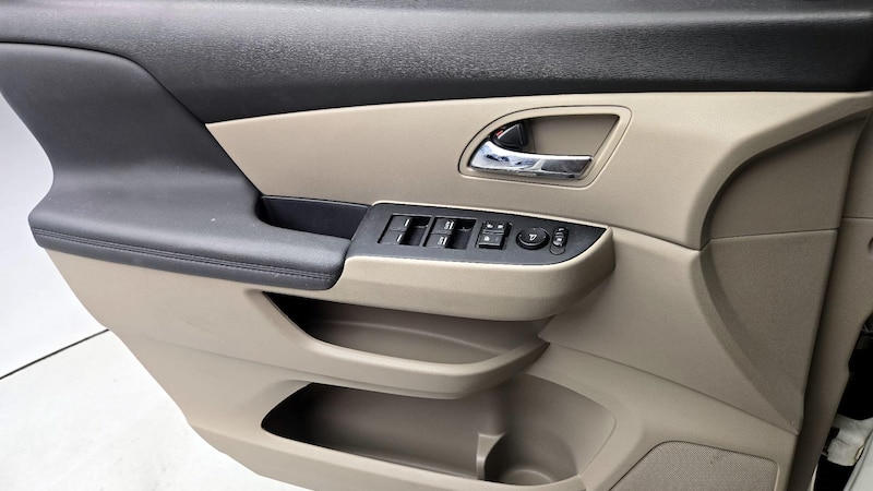2016 Honda Odyssey EX-L 12