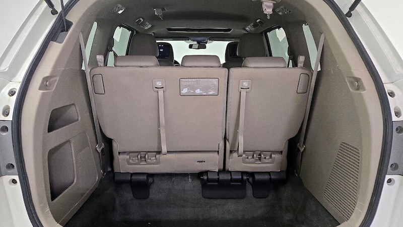 2016 Honda Odyssey EX-L 23