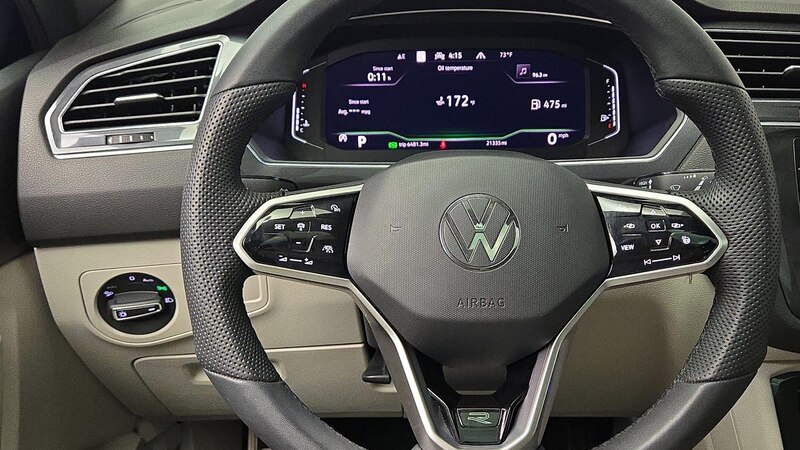 2022 Volkswagen Tiguan SE R-Line 10