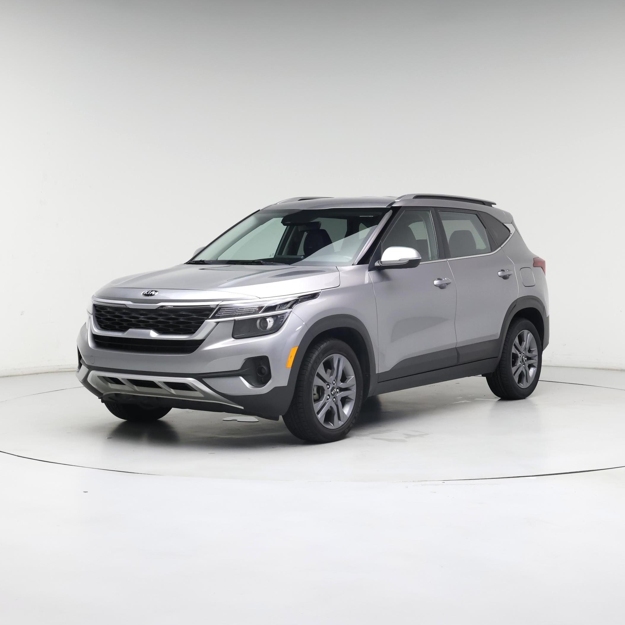 Thumbnail: 2021 Kia Seltos - 4