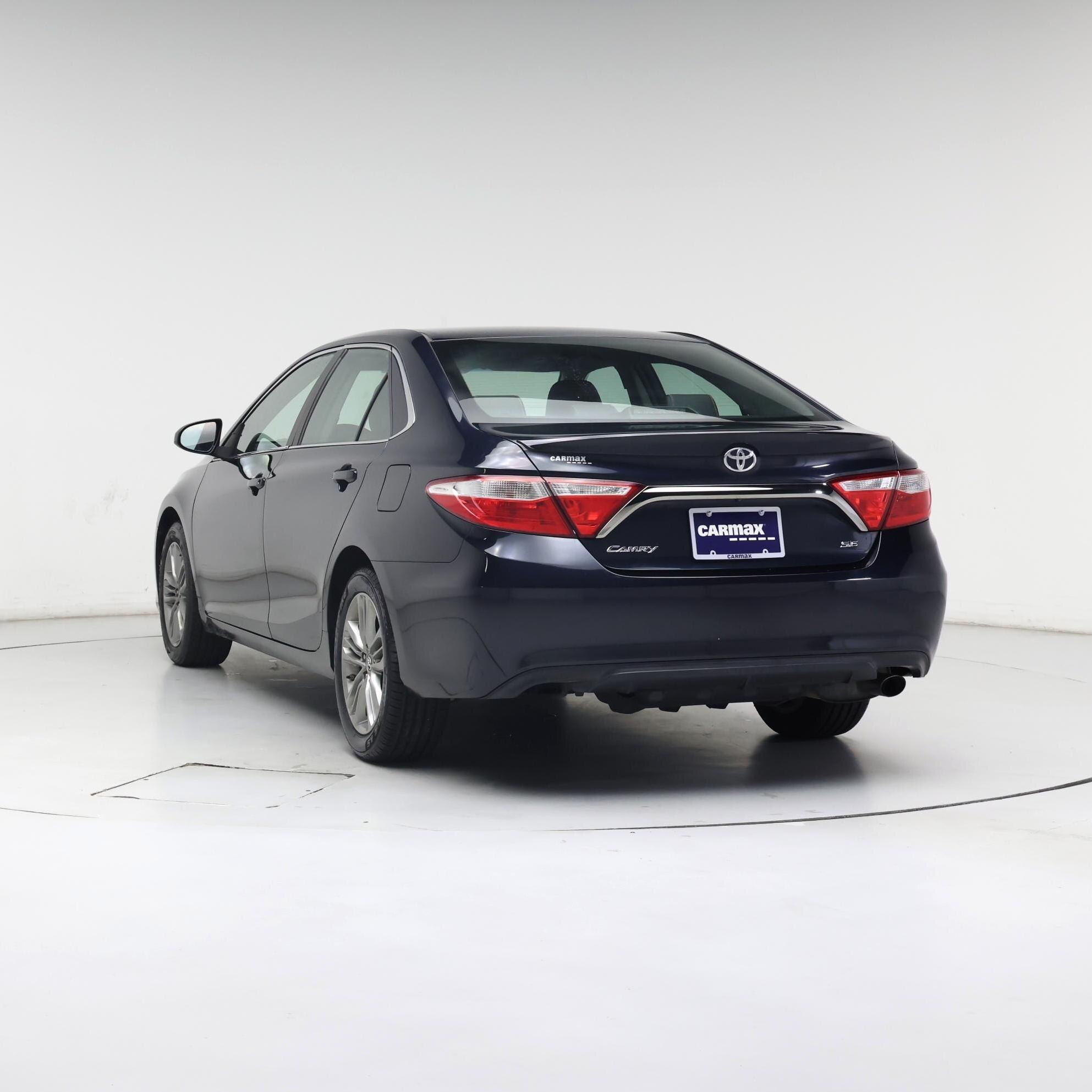 Thumbnail: 2016 Toyota Camry - 2