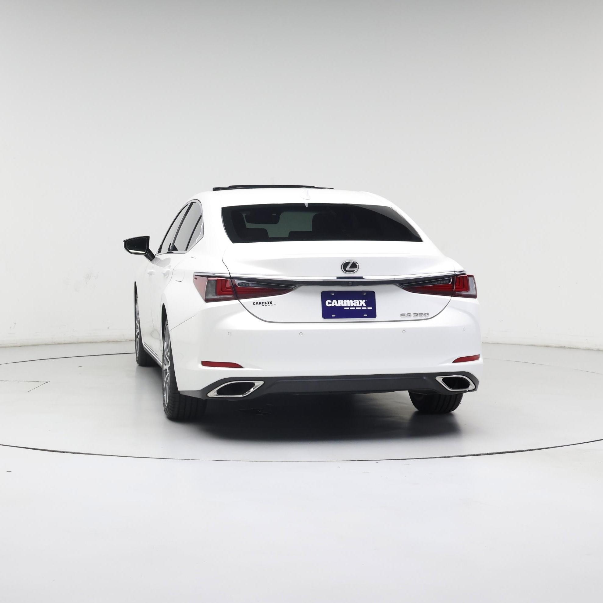 Thumbnail: 2020 Lexus ES - 6