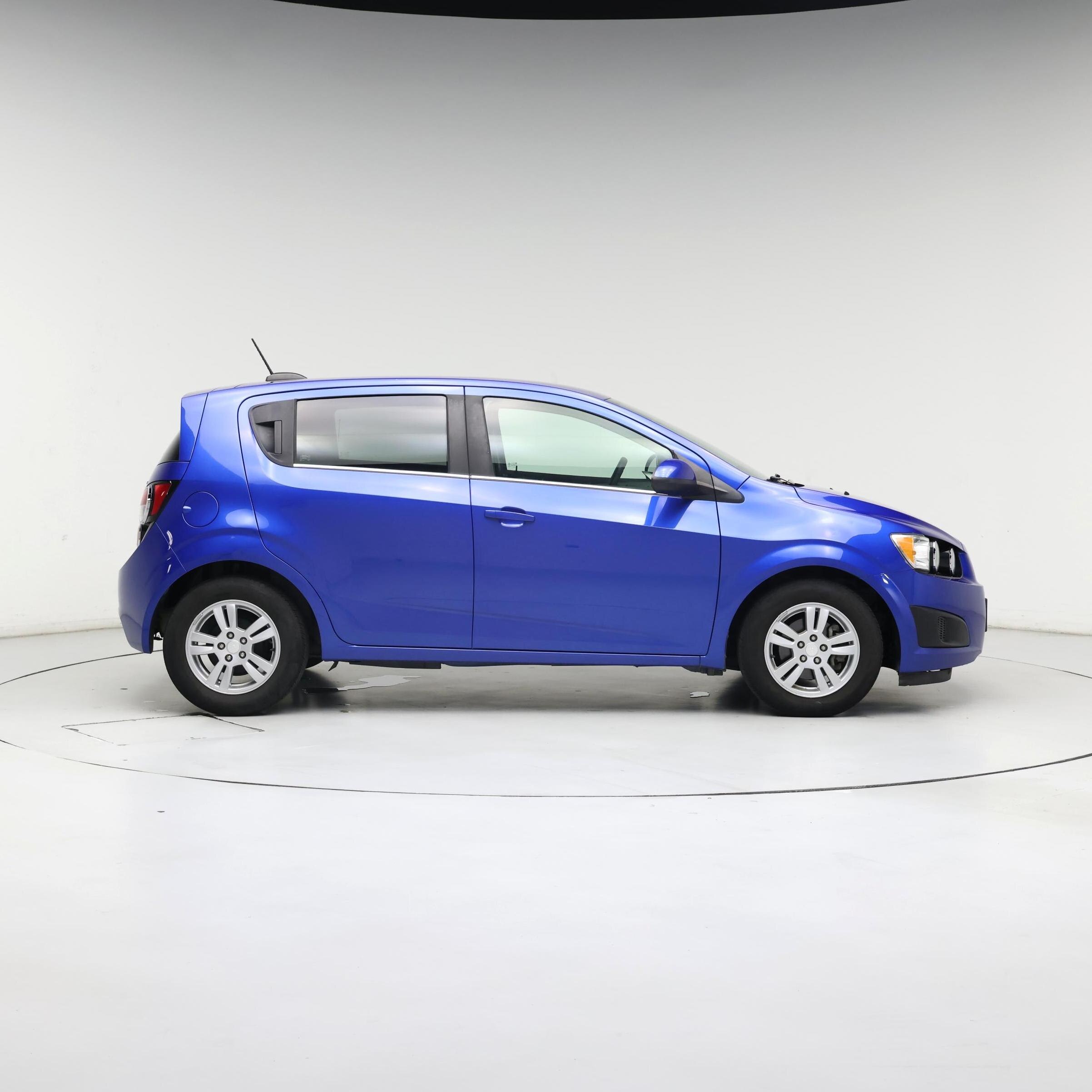 Thumbnail: 2016 Chevrolet Sonic - 7