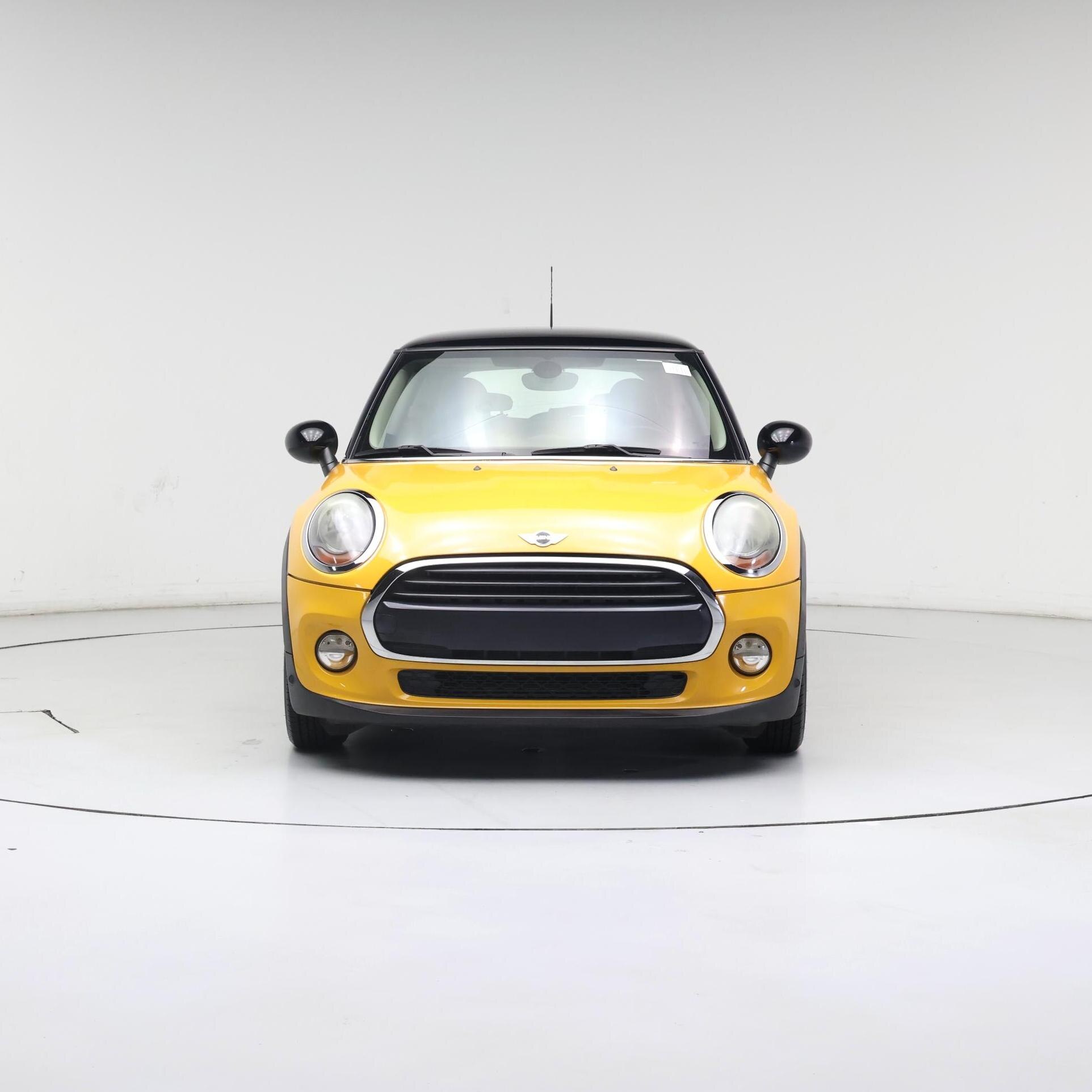 Thumbnail: 2016 MINI Cooper Hardtop - 5